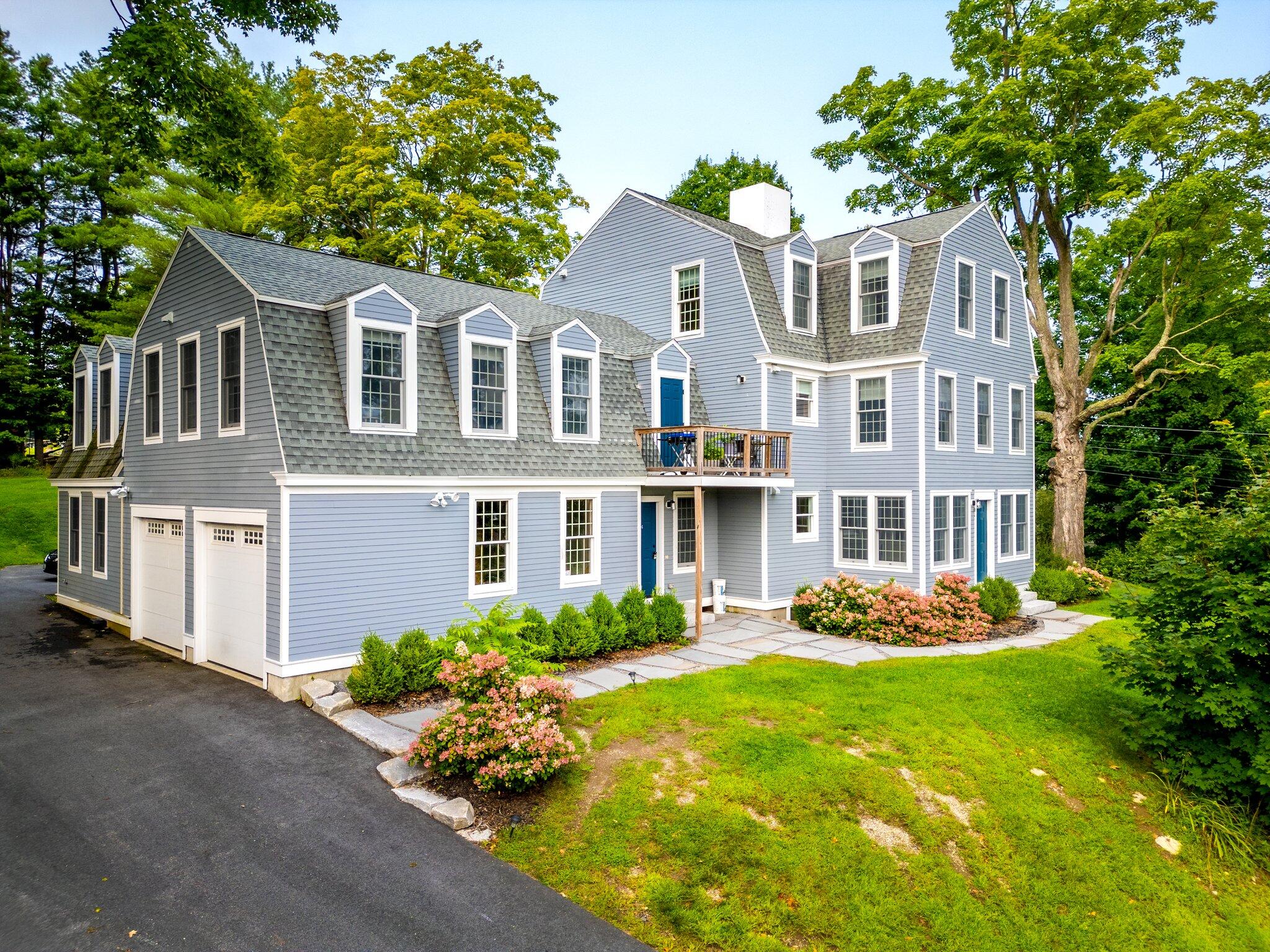 3 Cobbossee Avenue, 1