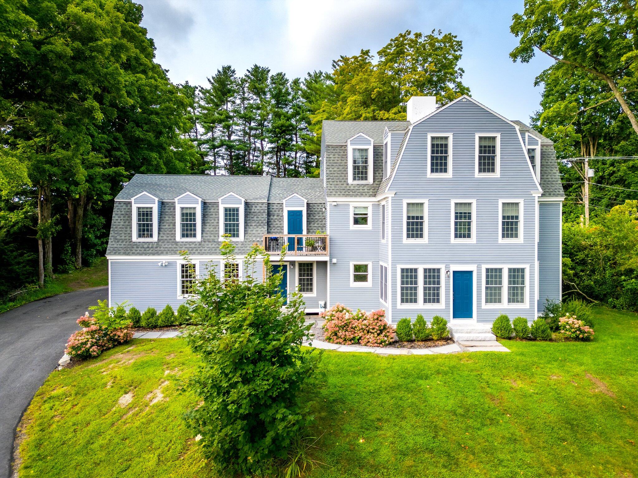 3 Cobbossee Avenue, 1