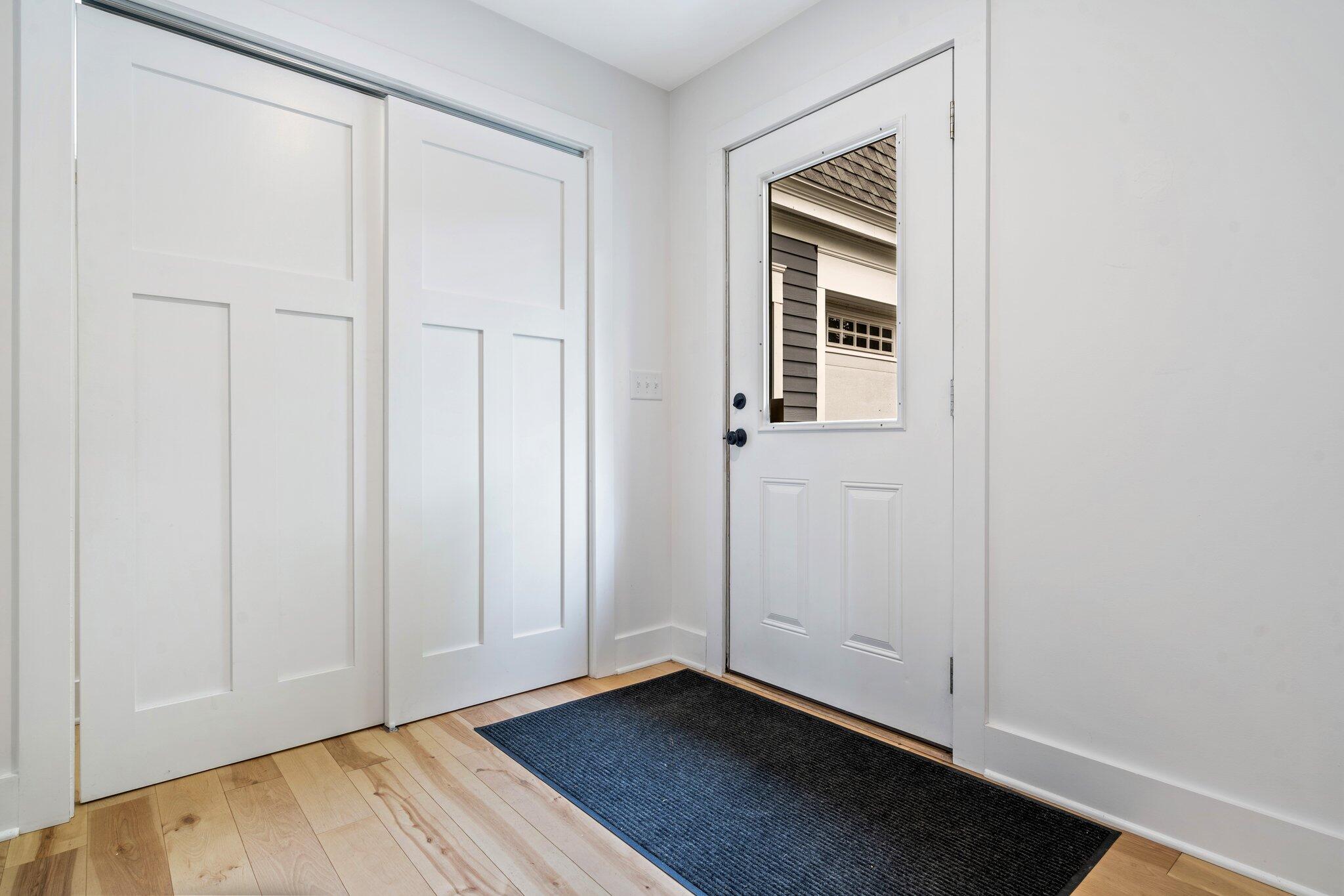 3 Cobbossee Avenue, 1