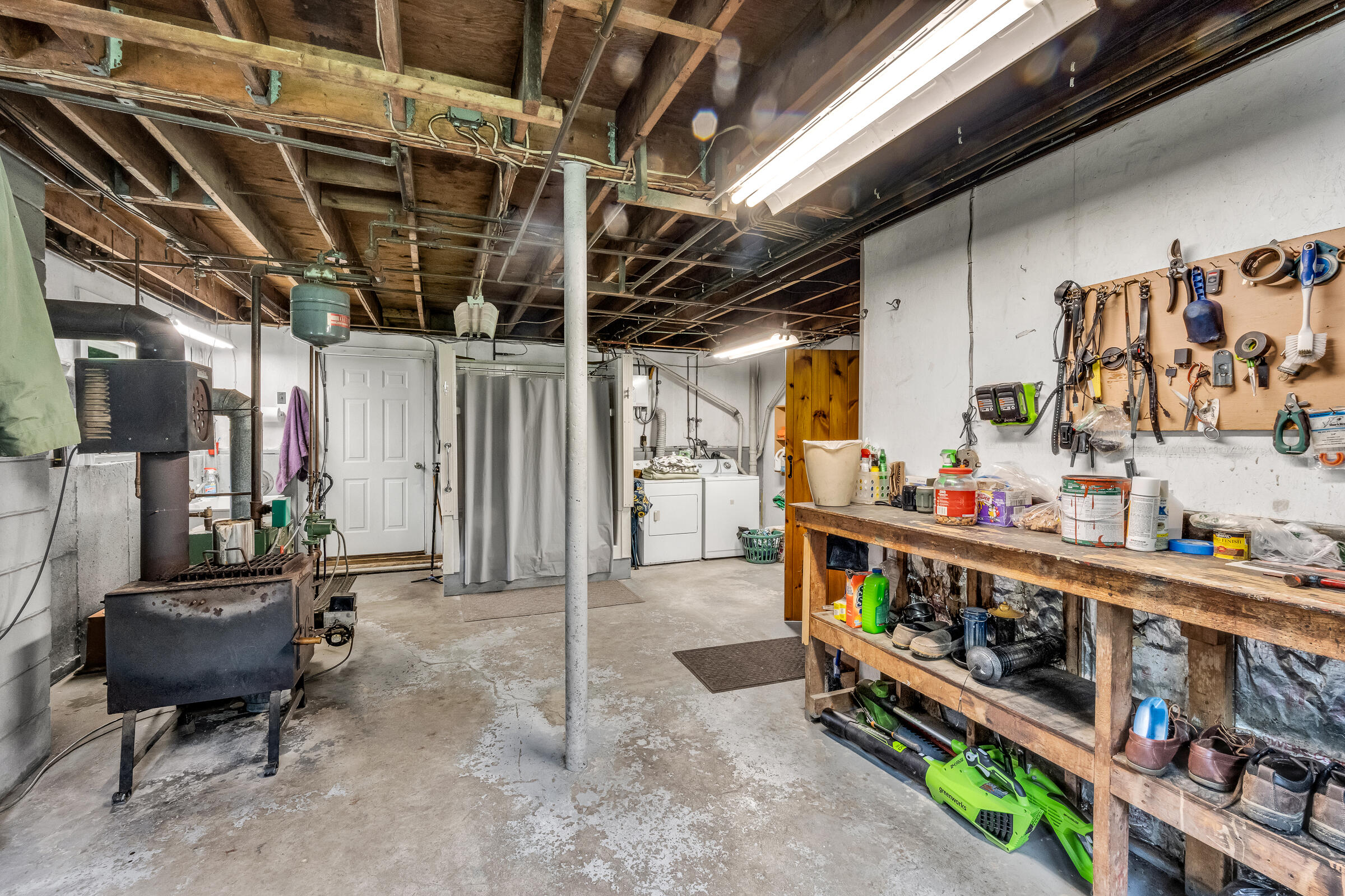 87 Plummer Road