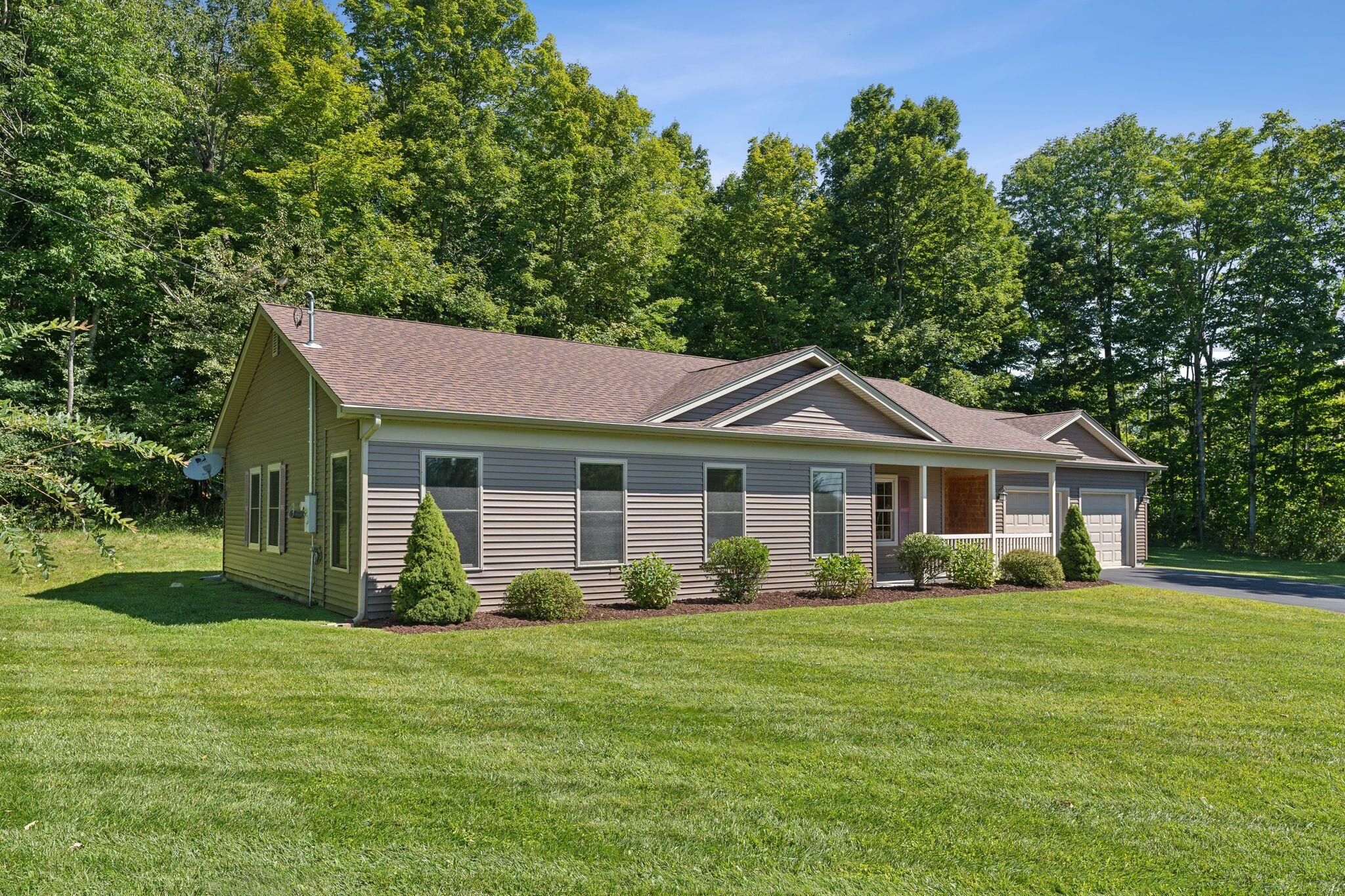 3 Garrett Way