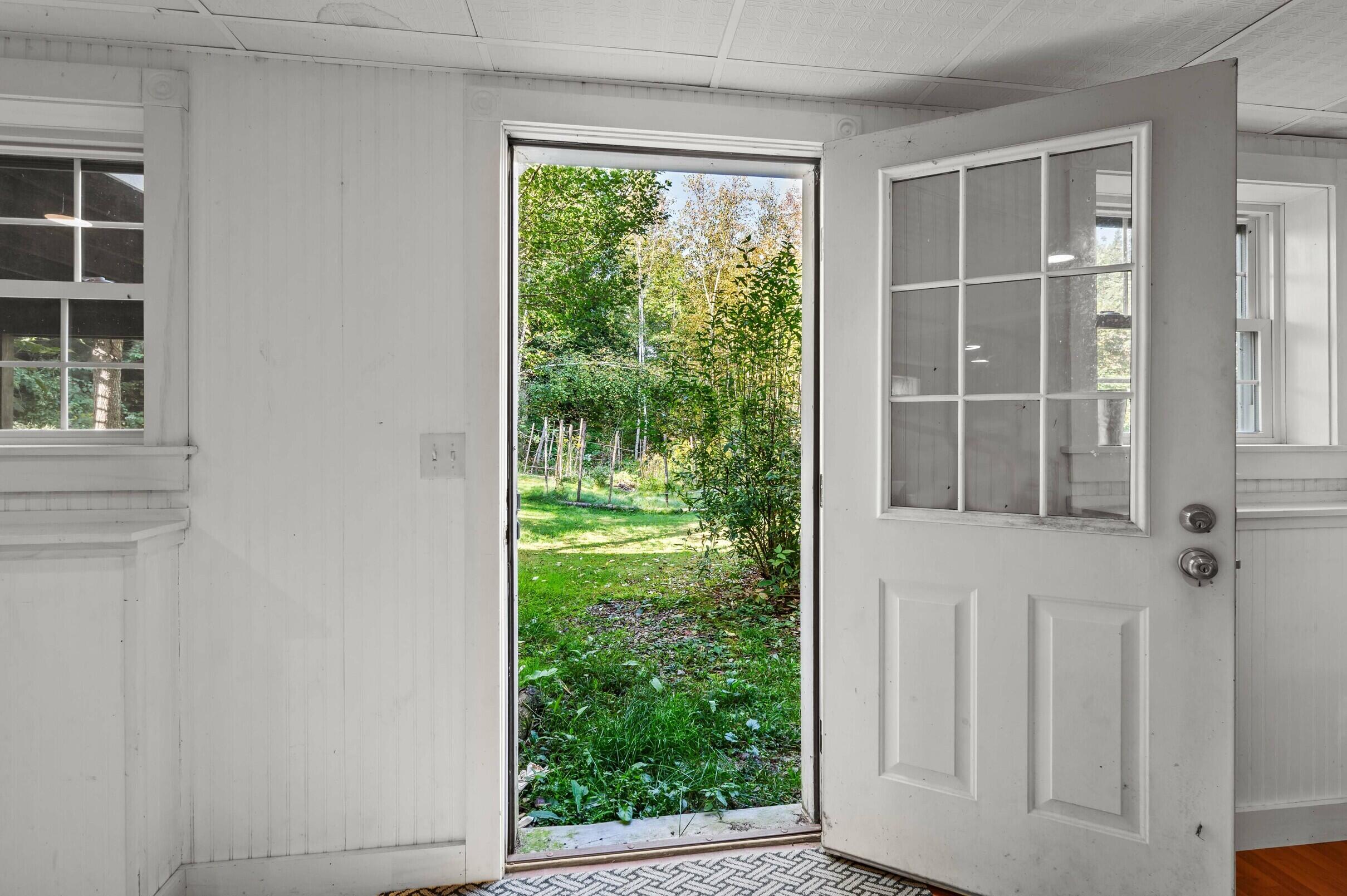 30 Elliot Lane