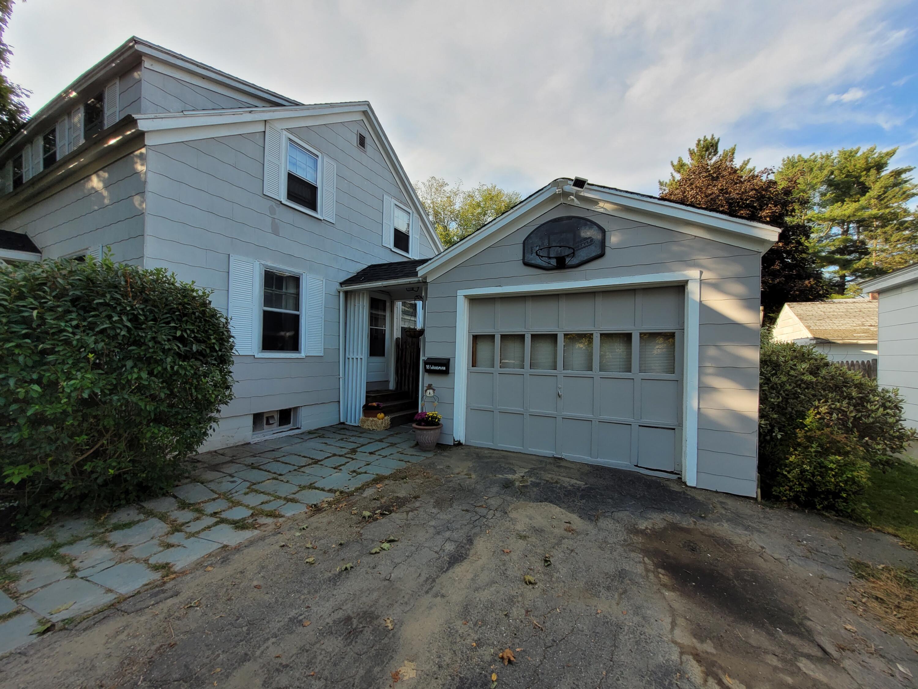 18 Woodman Avenue