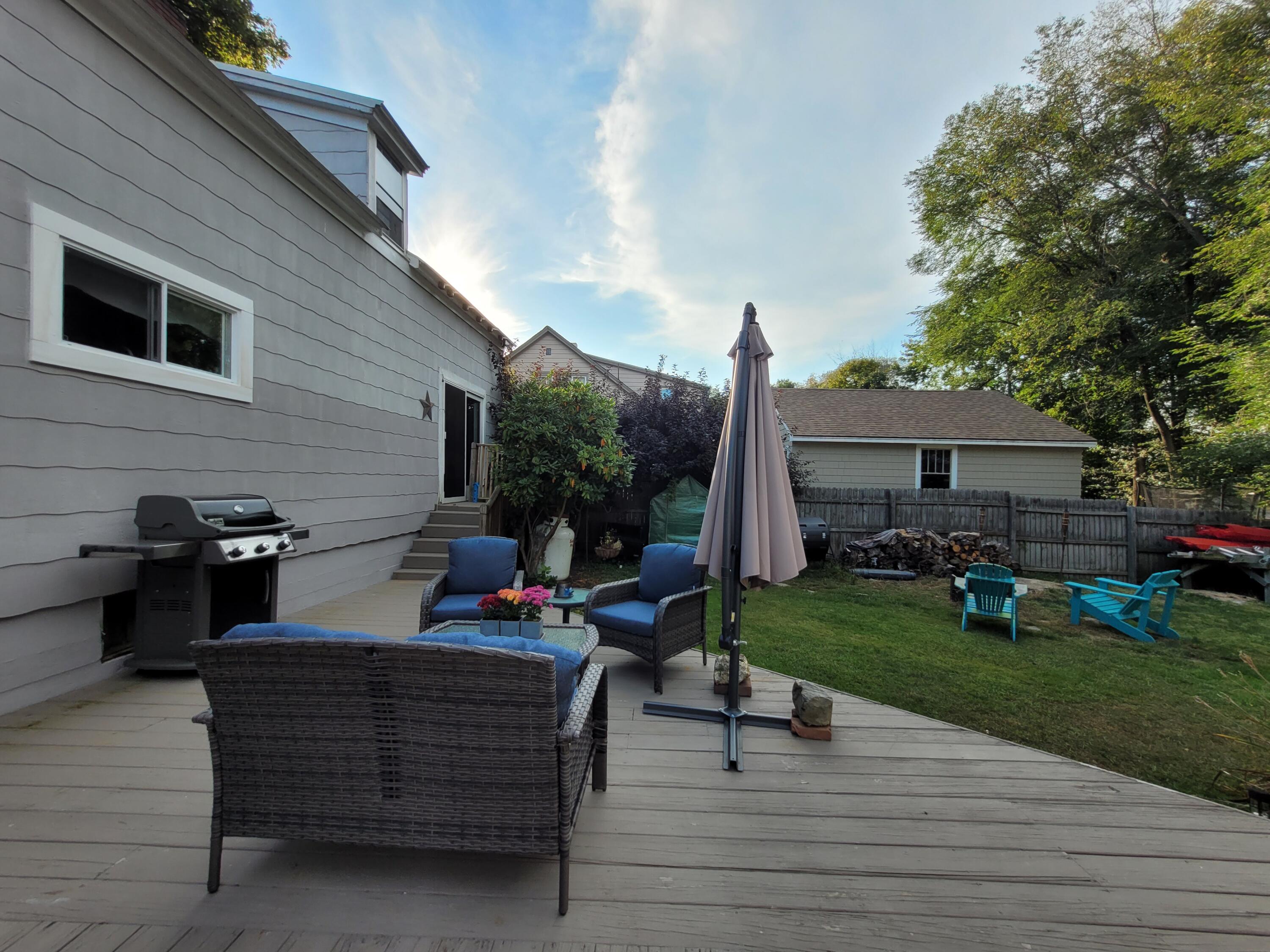 18 Woodman Avenue