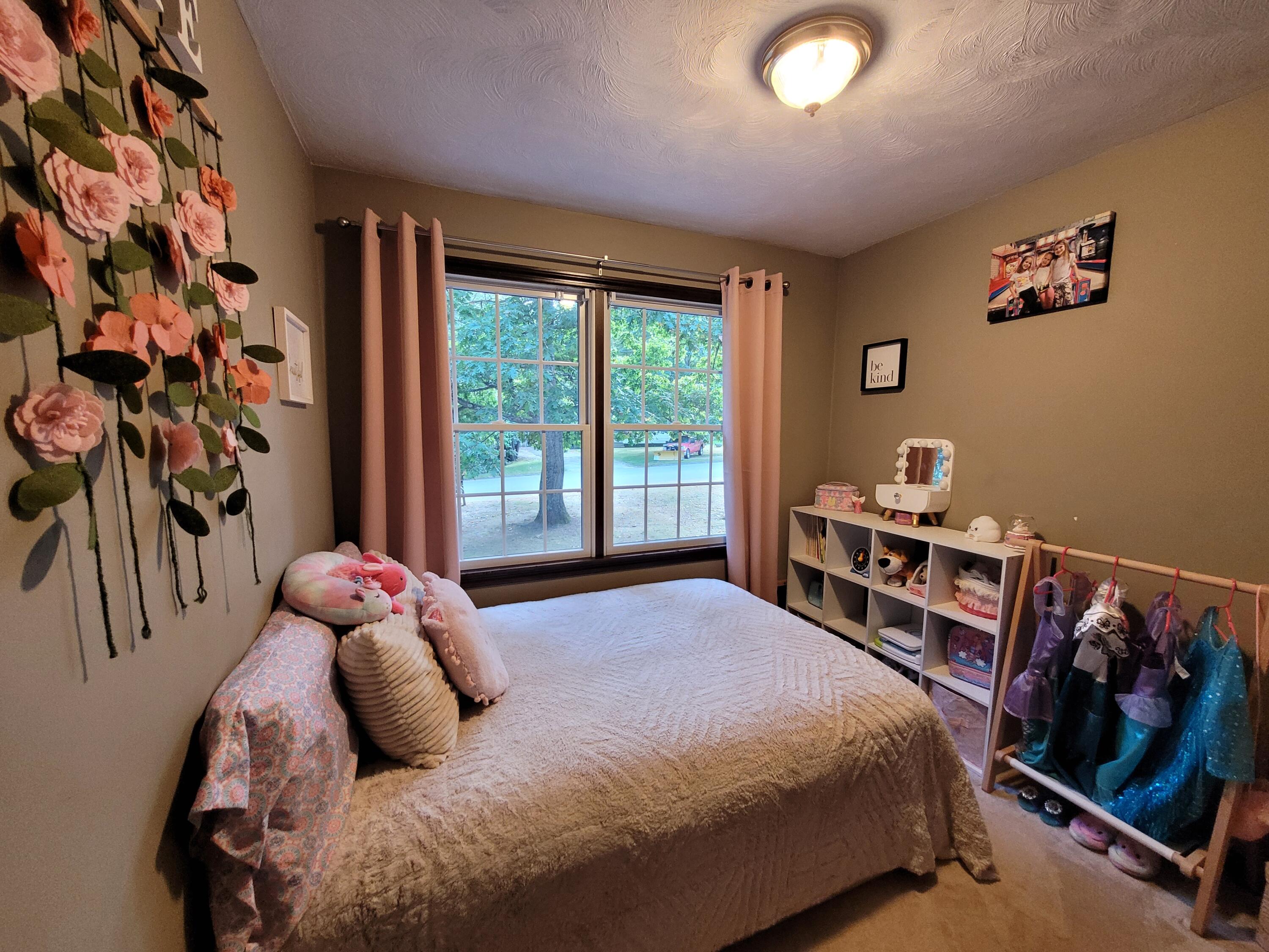 51 Oak Hill Drive