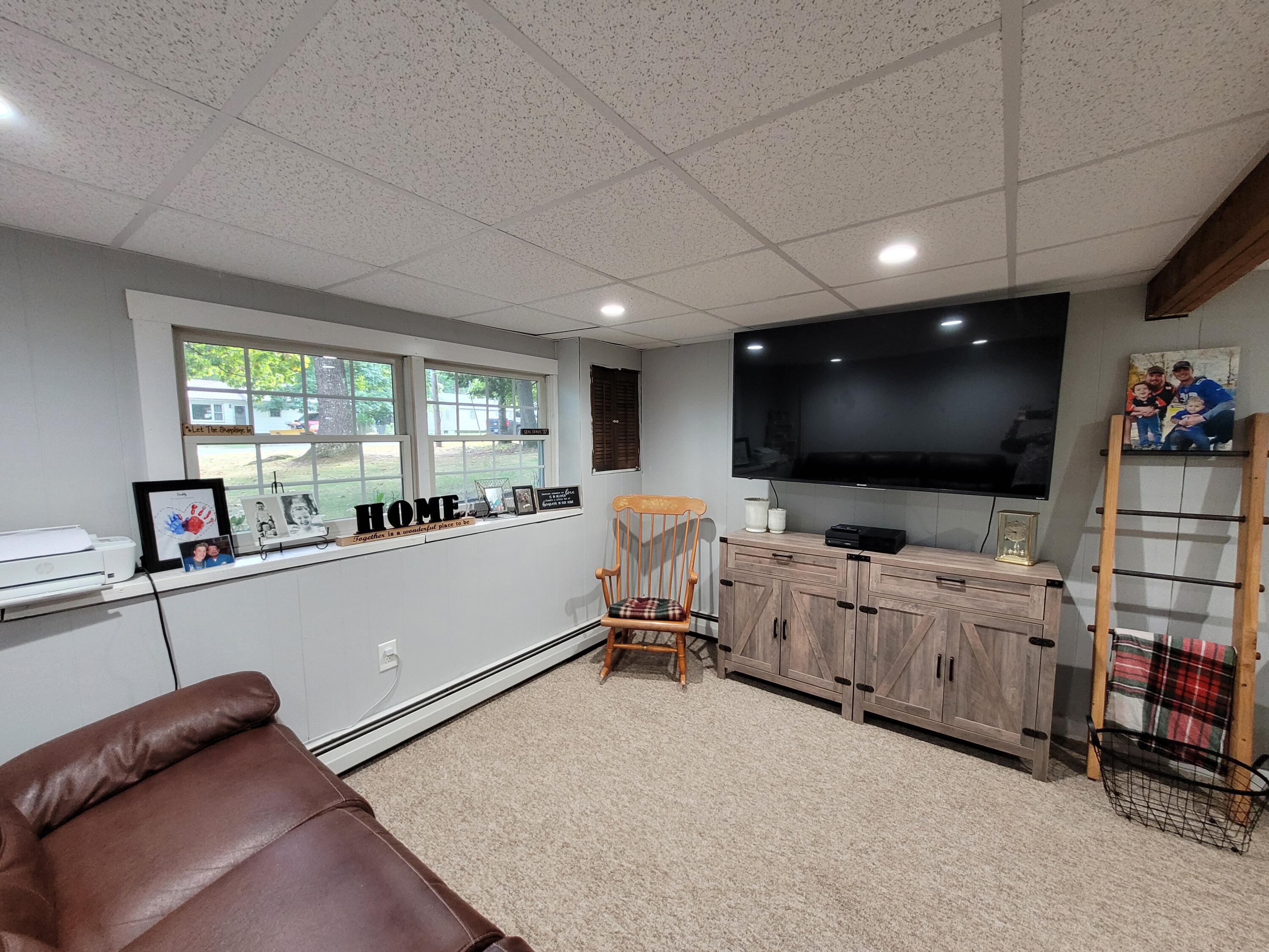 51 Oak Hill Drive