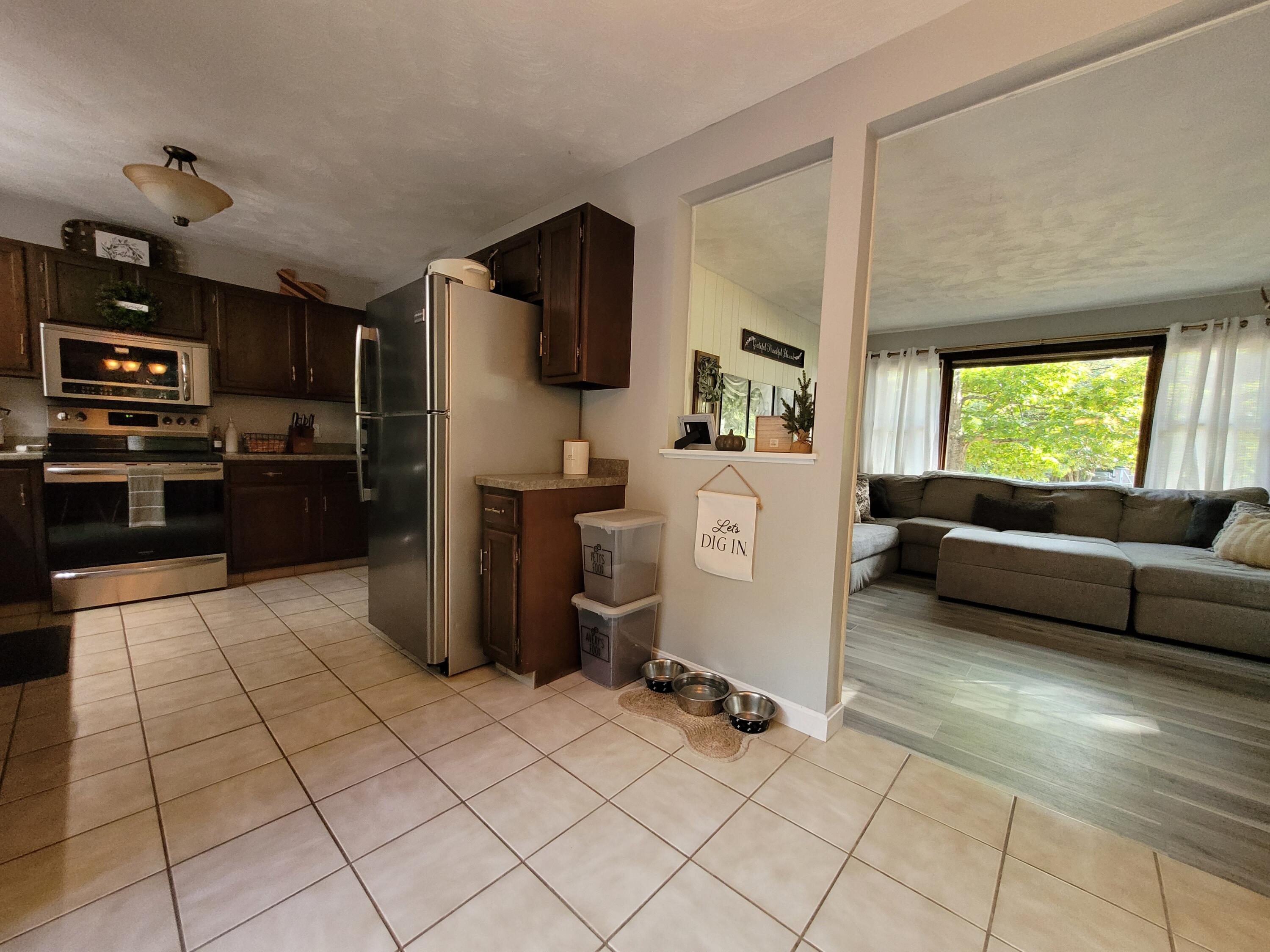 51 Oak Hill Drive