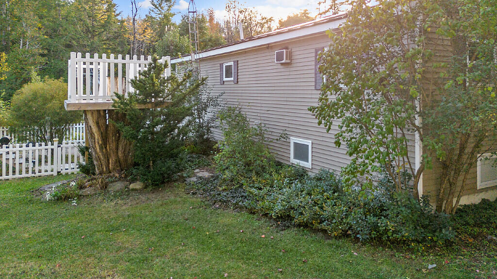 413 N Pond Road