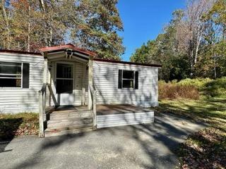 25 Wolf Pond Road