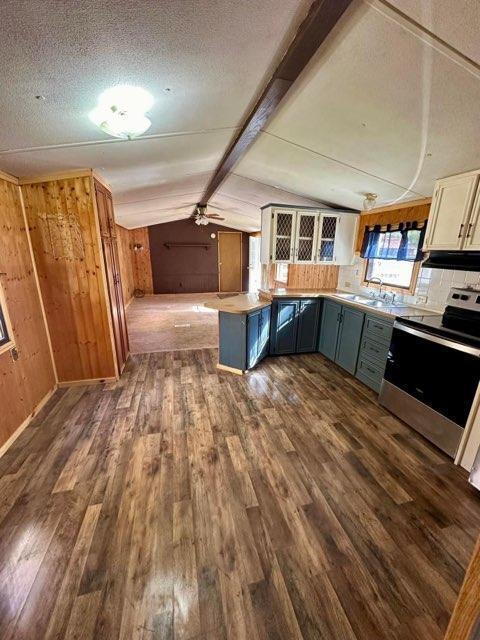 25 Wolf Pond Road