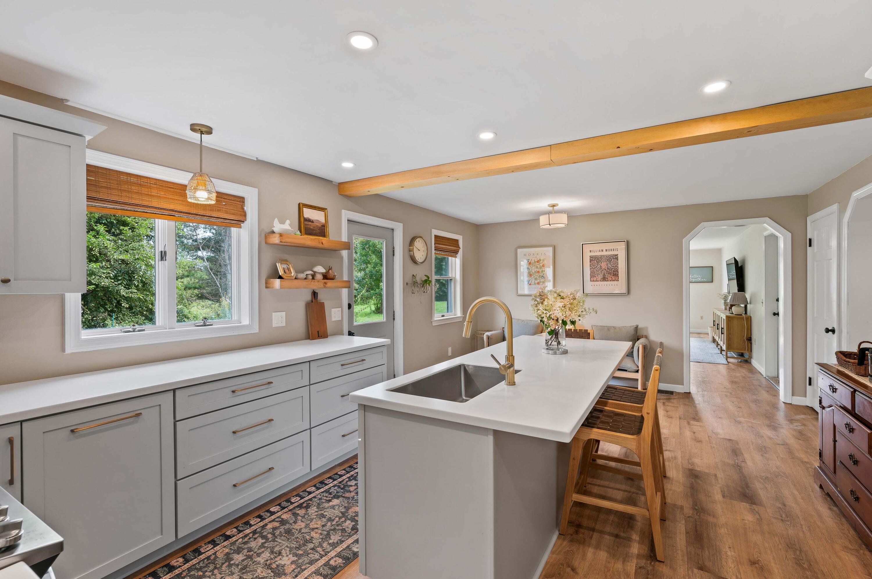 381 Neck Road