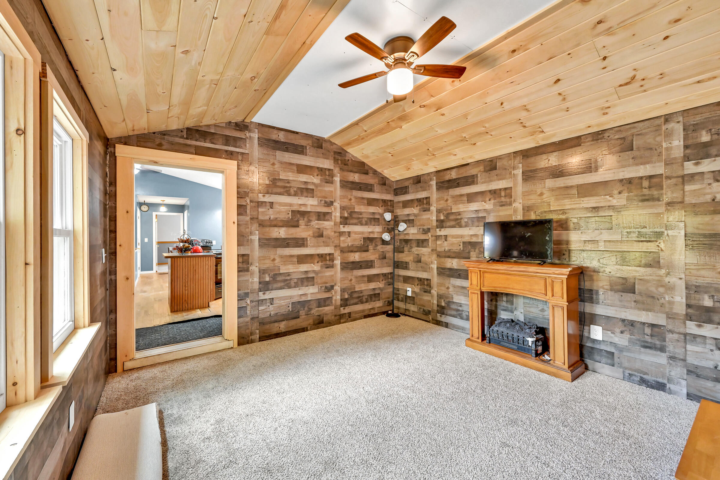611 Benton Road