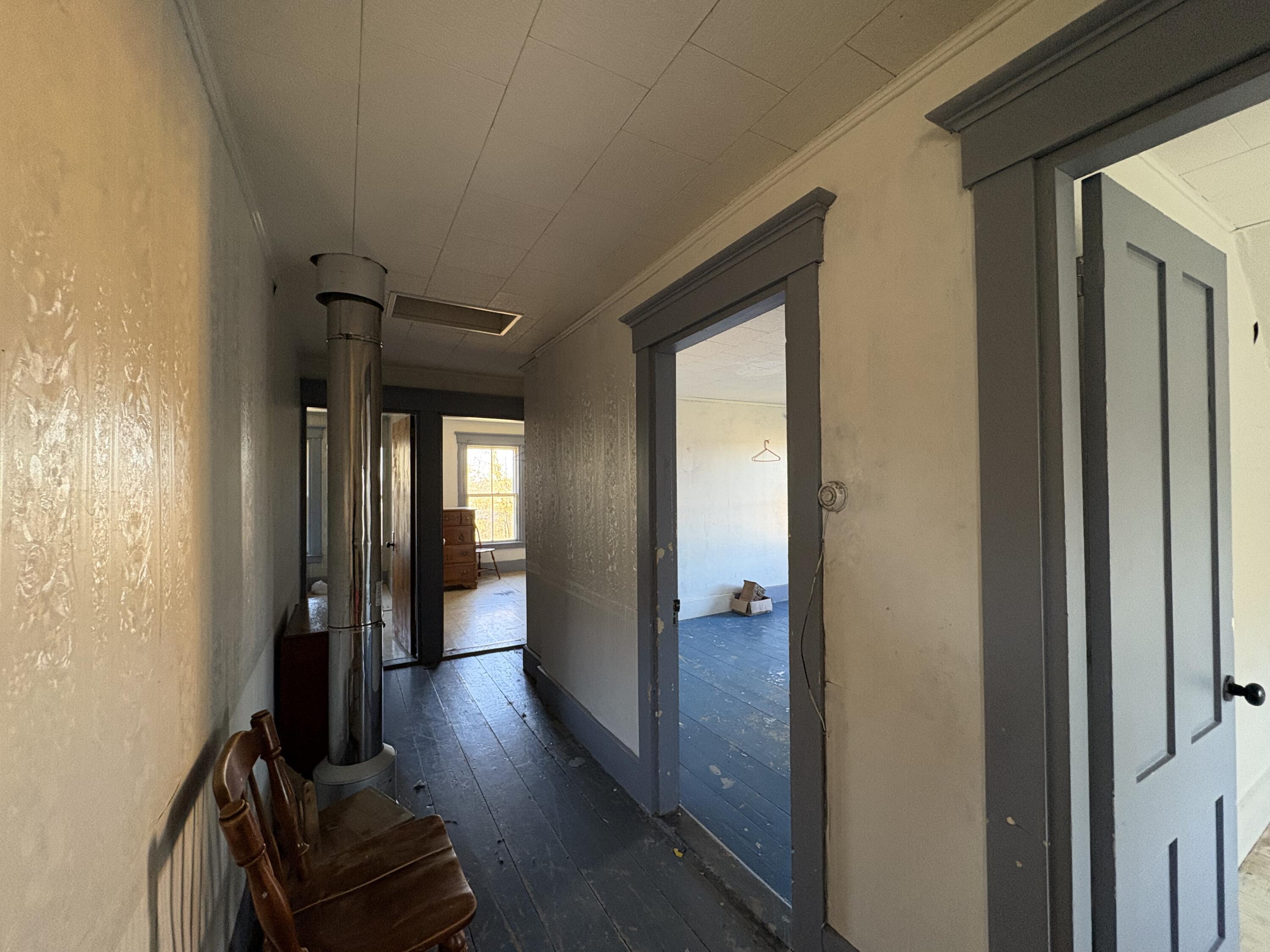 398 Estes Avenue