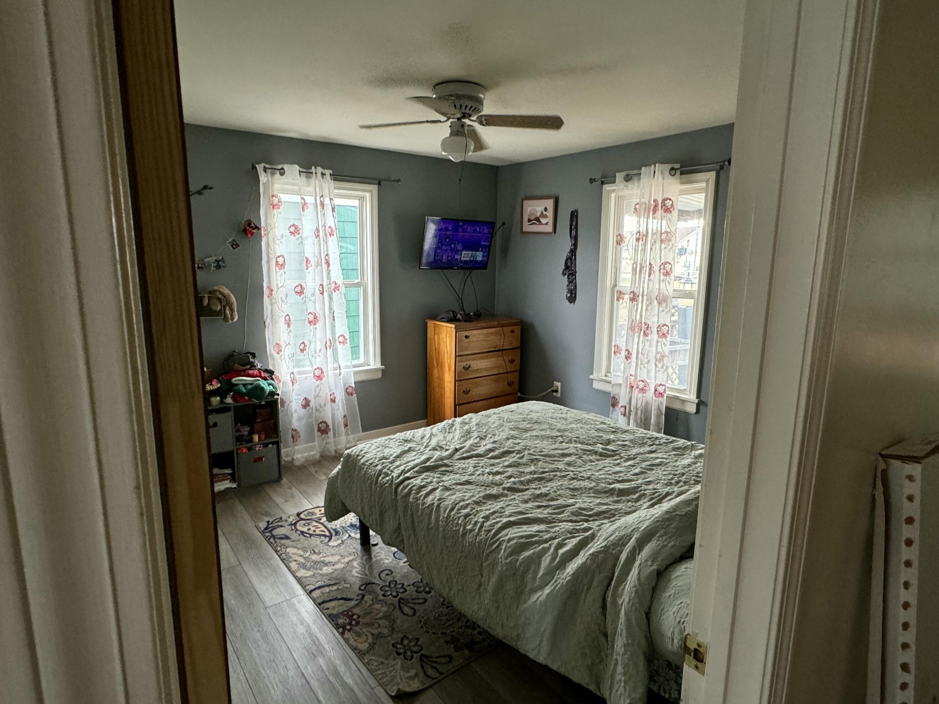 85 Fairlawn Avenue