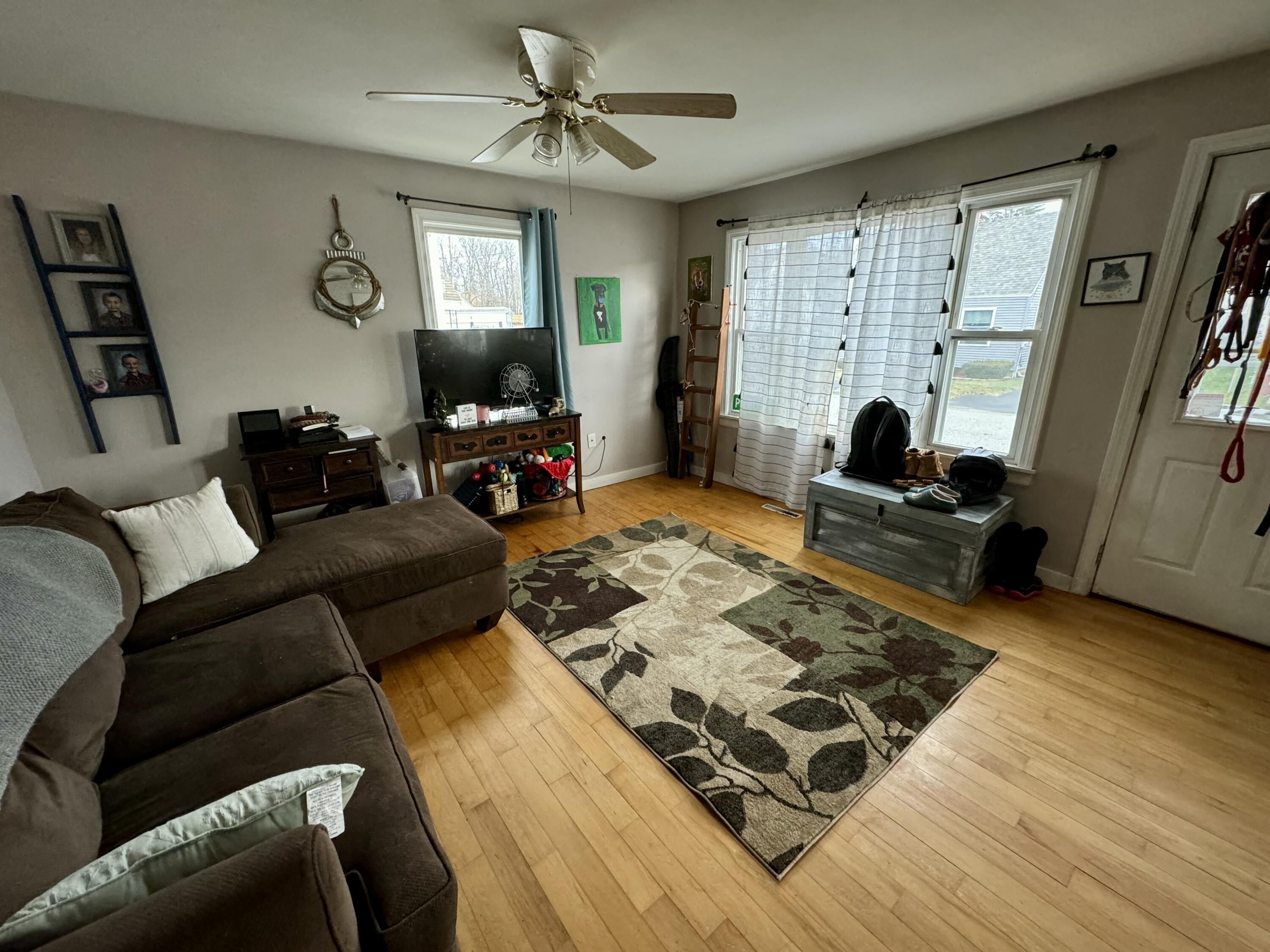 85 Fairlawn Avenue