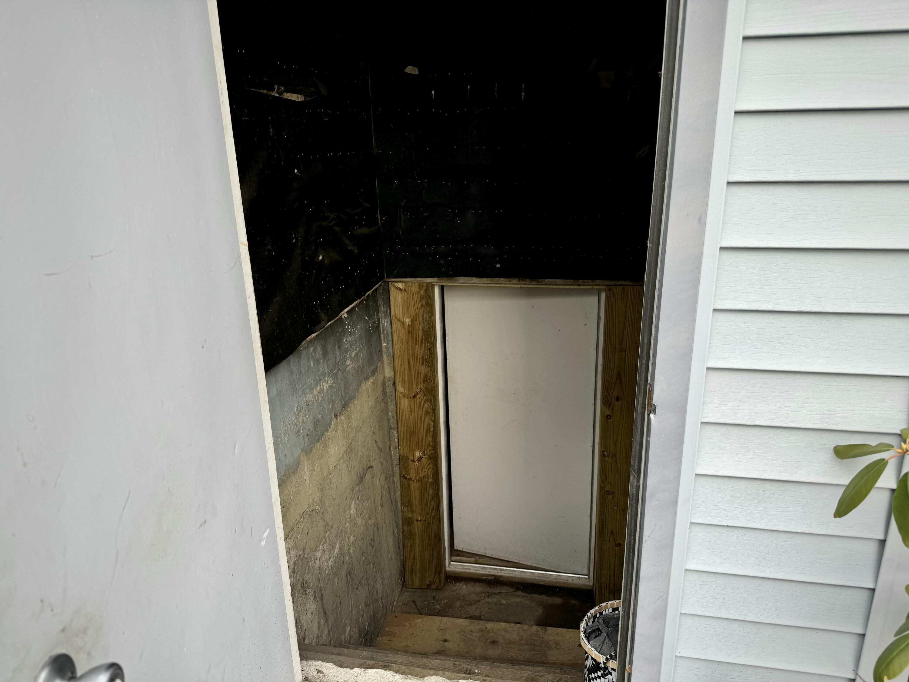 85 Fairlawn Avenue