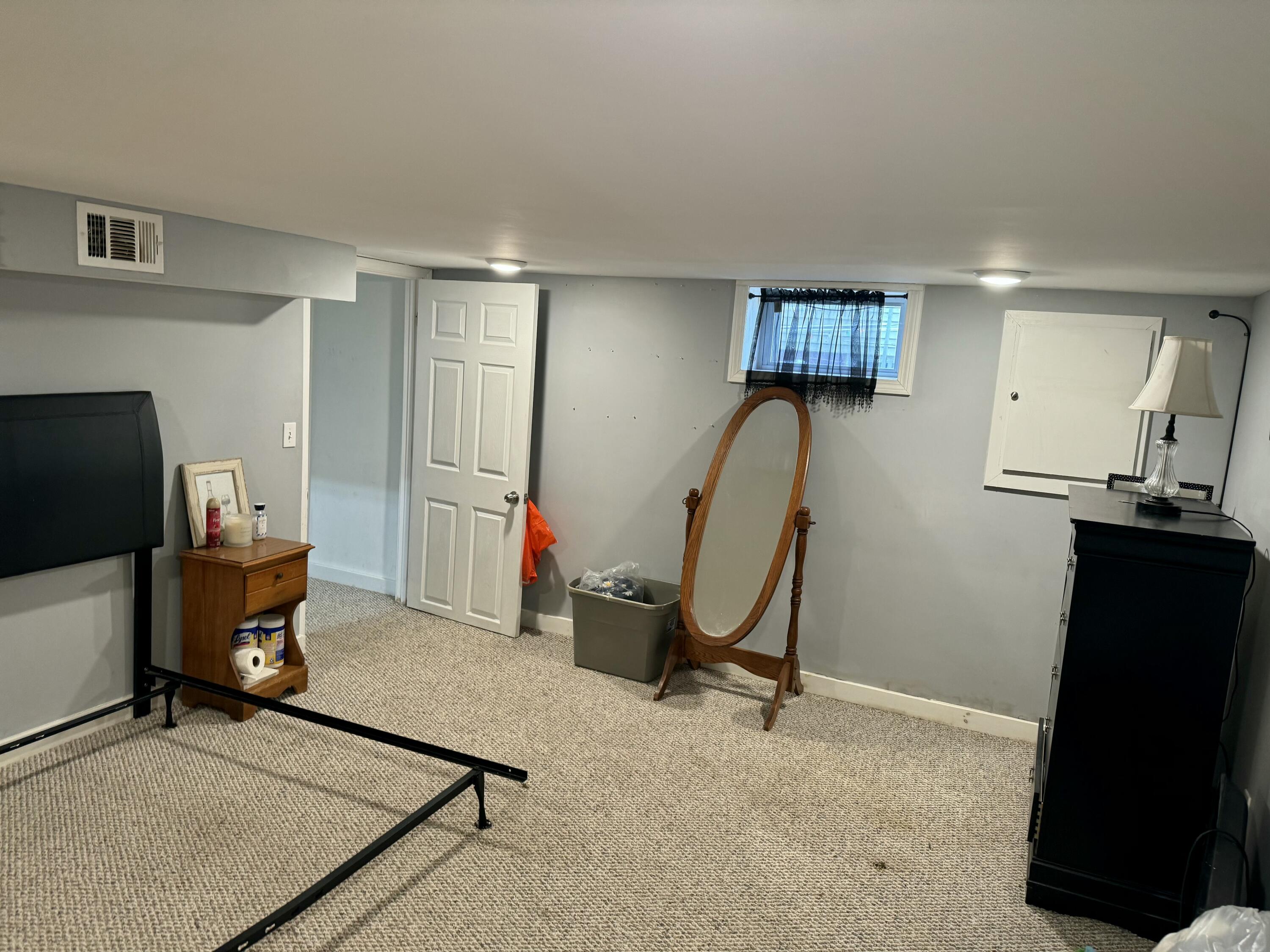 85 Fairlawn Avenue