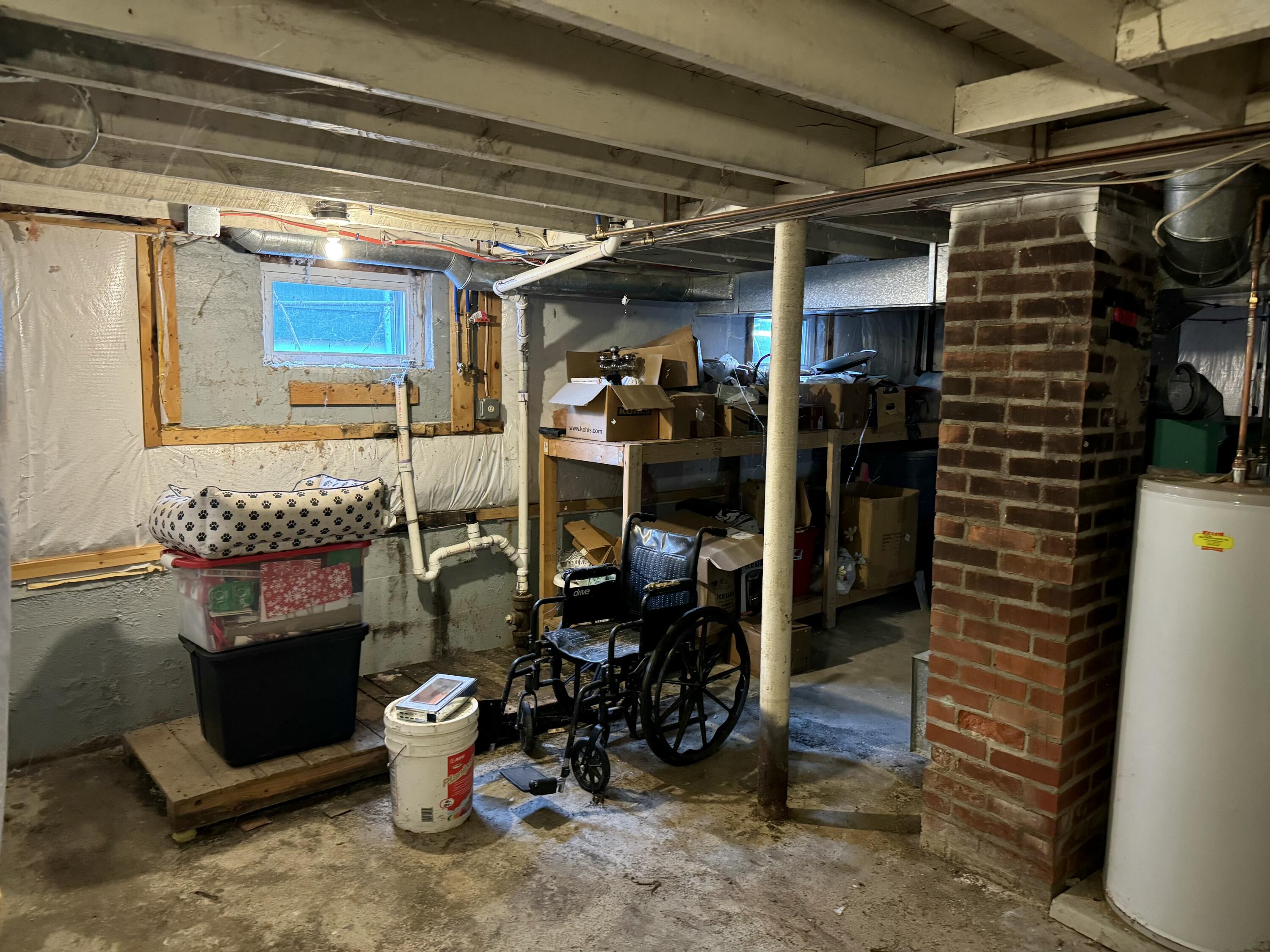 85 Fairlawn Avenue