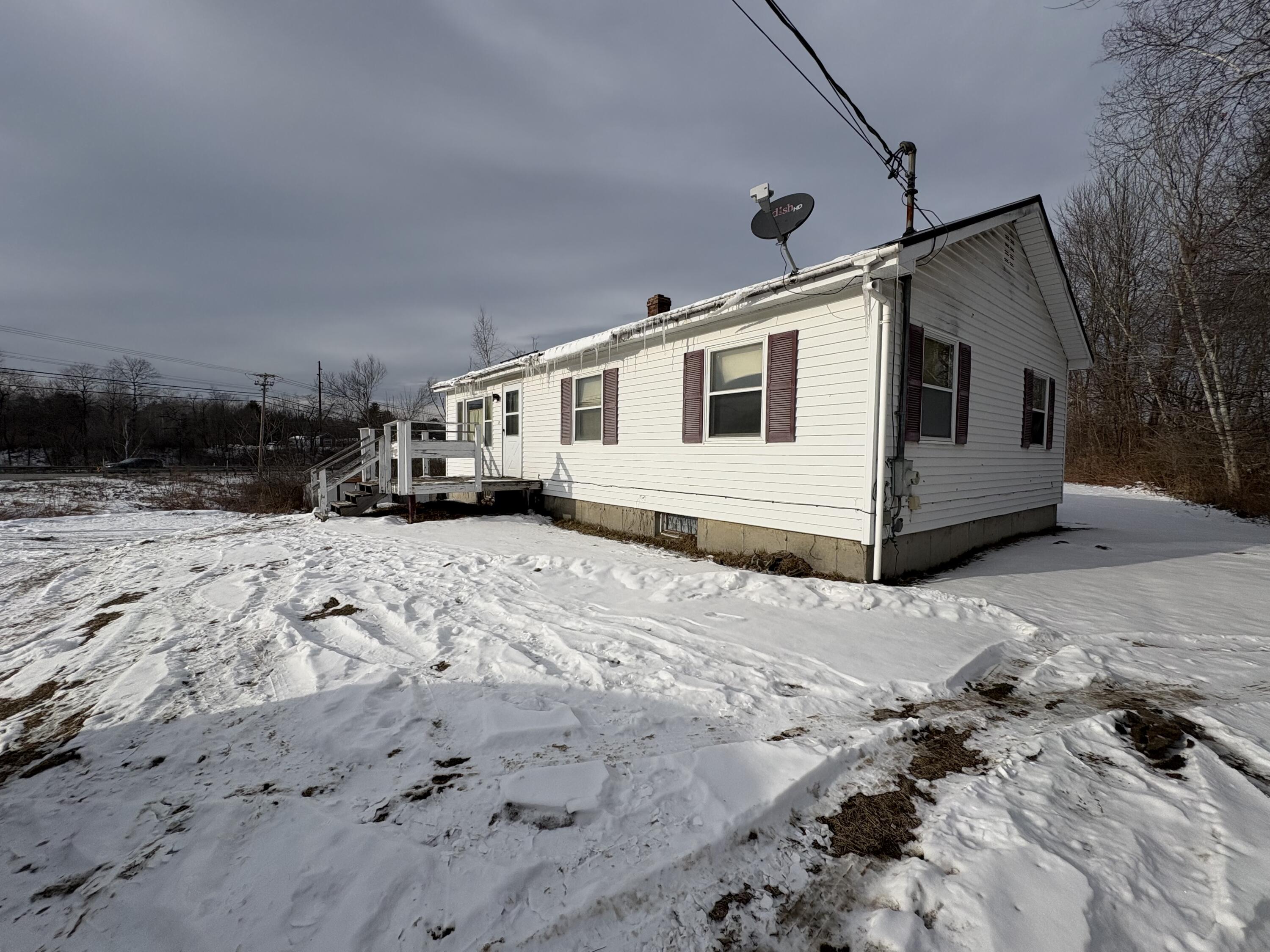 402 Center Road