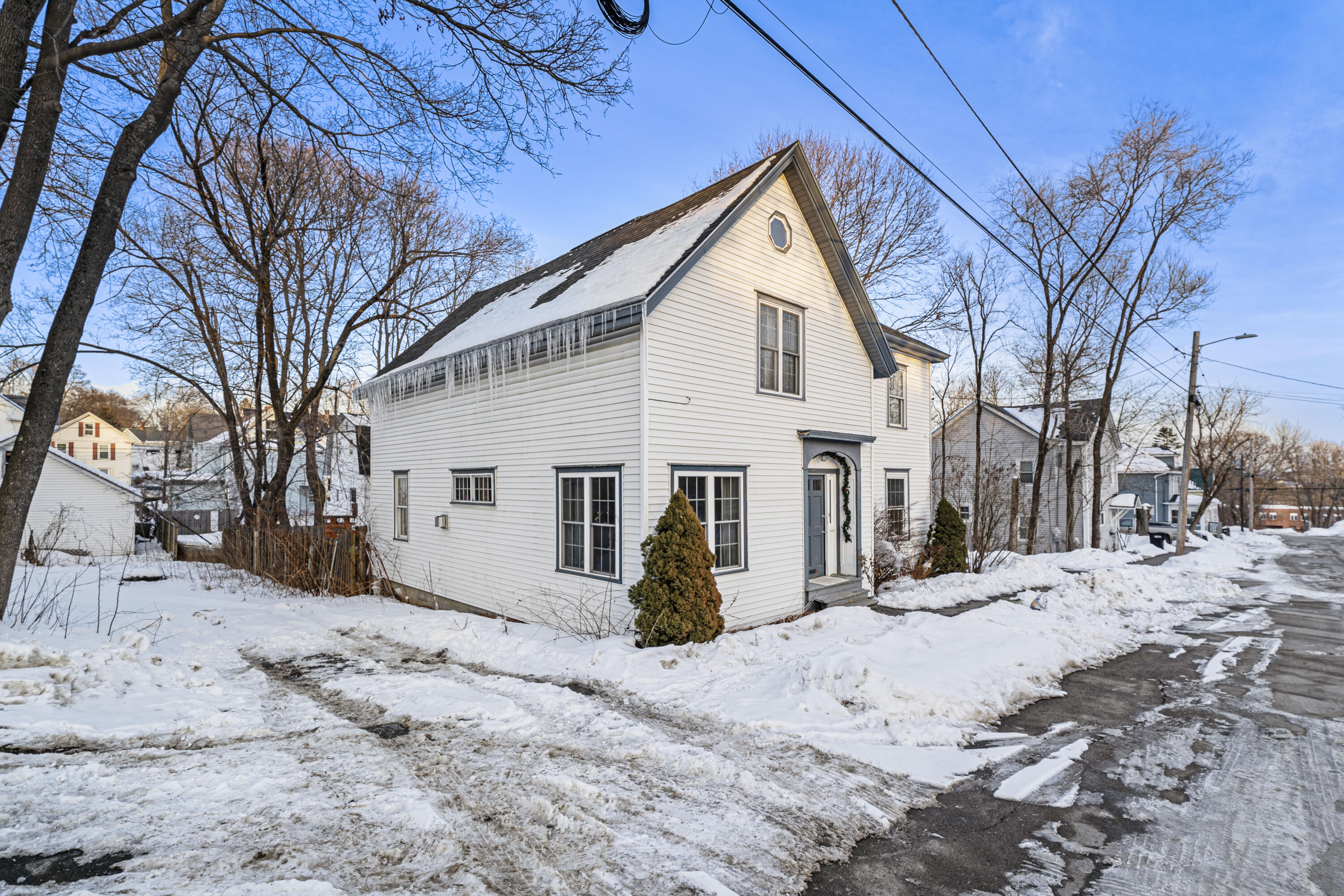 46 Bowdoin Street
