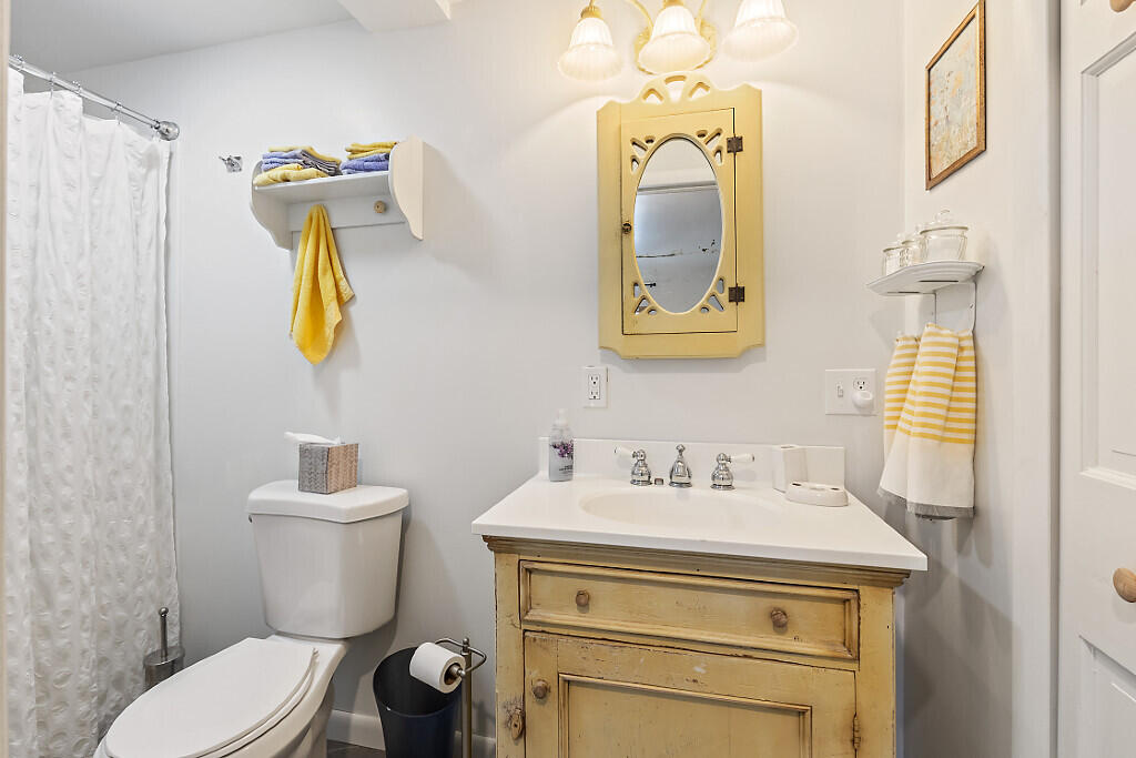 611 N Blanchard Shirley Road