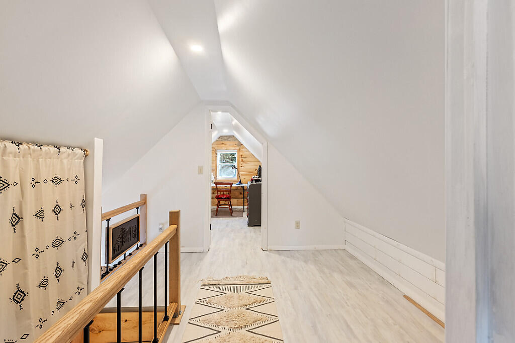 611 N Blanchard Shirley Road