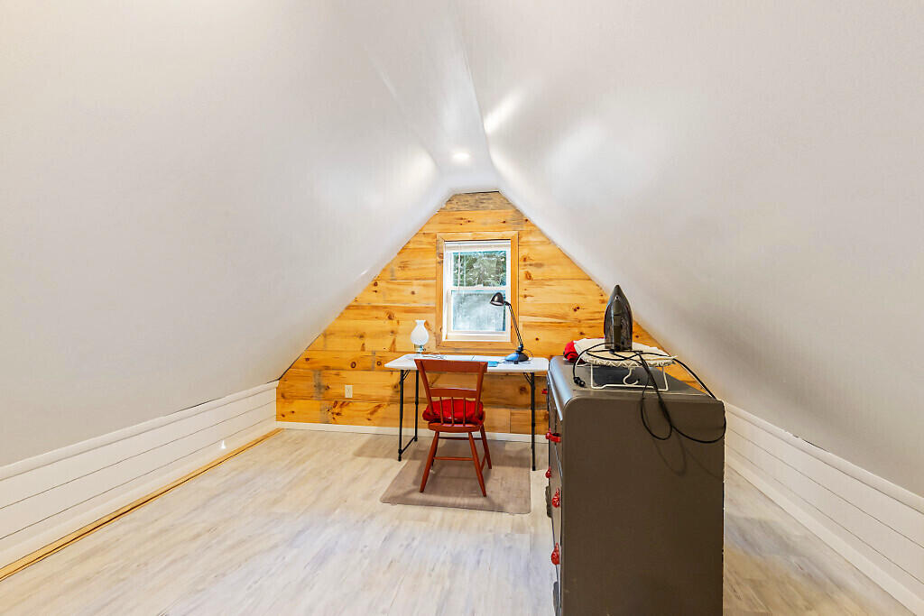 611 N Blanchard Shirley Road