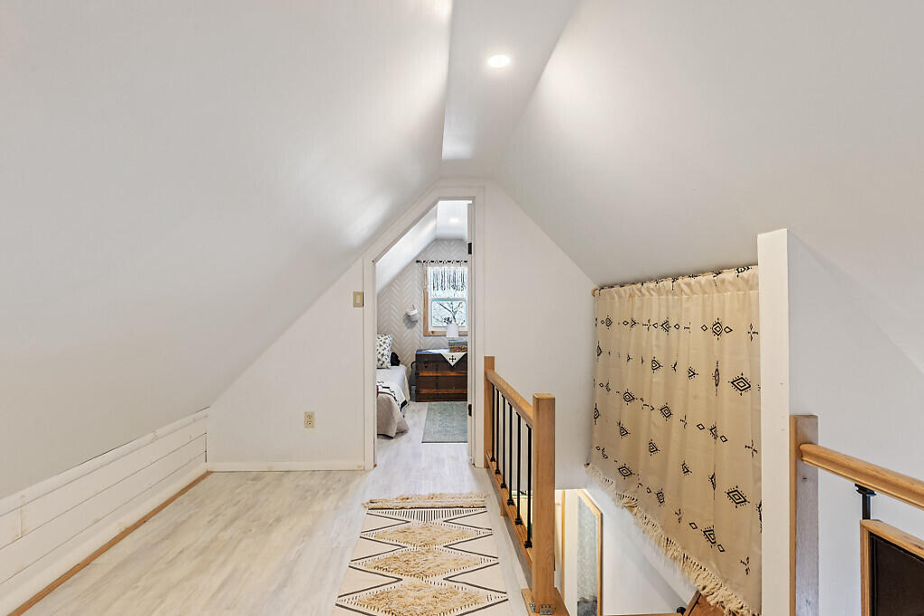 611 N Blanchard Shirley Road