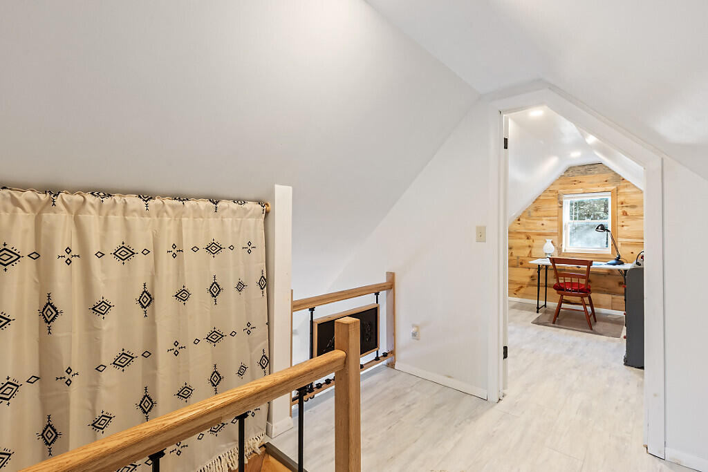 611 N Blanchard Shirley Road