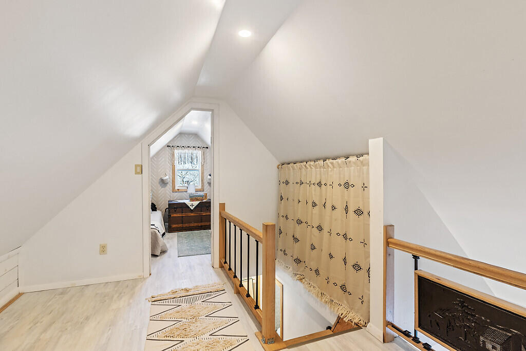 611 N Blanchard Shirley Road