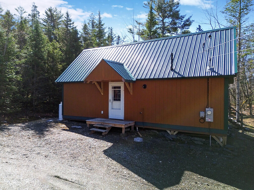 611 N Blanchard Shirley Road