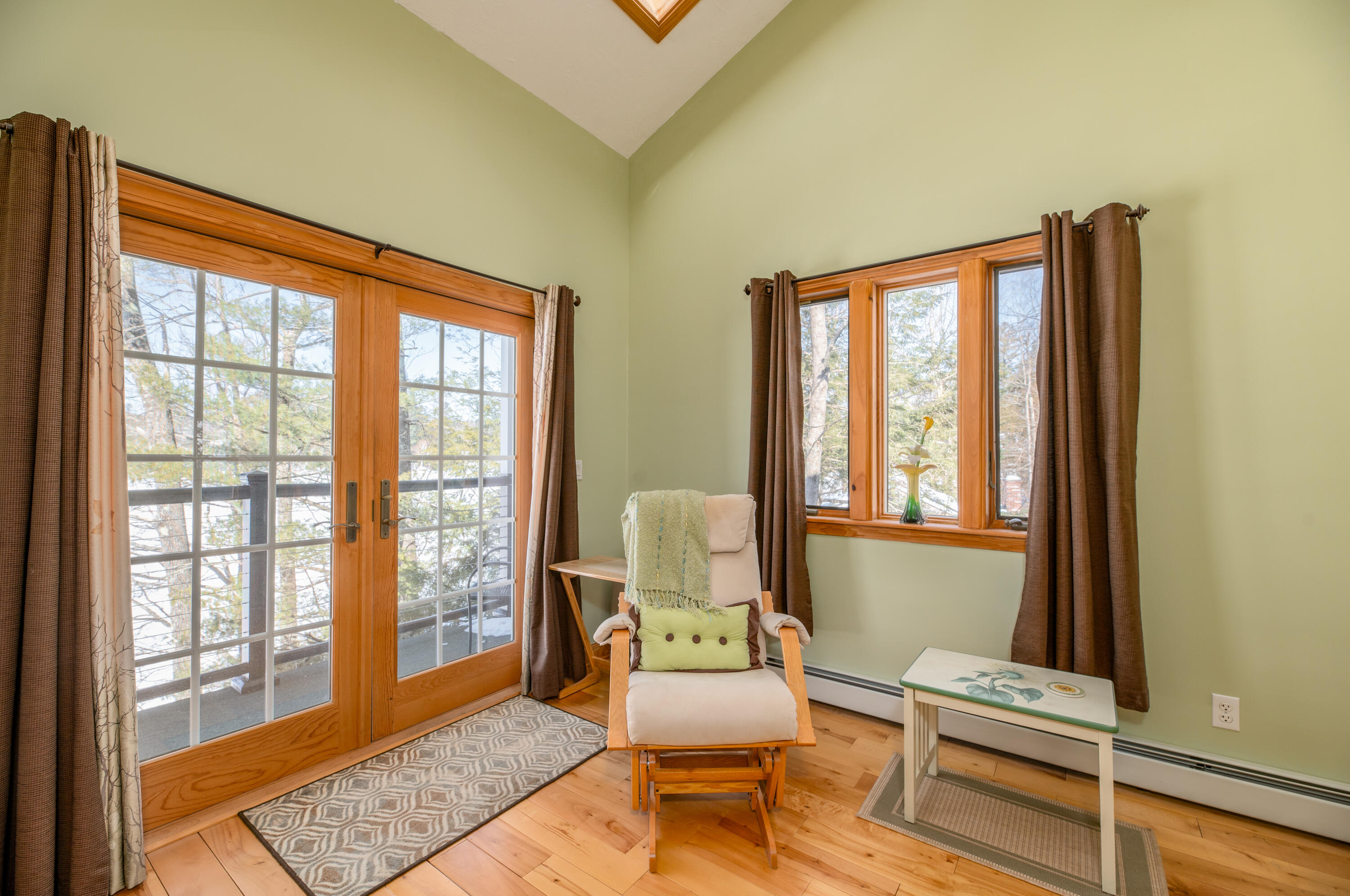 54 Sunny Shore Place