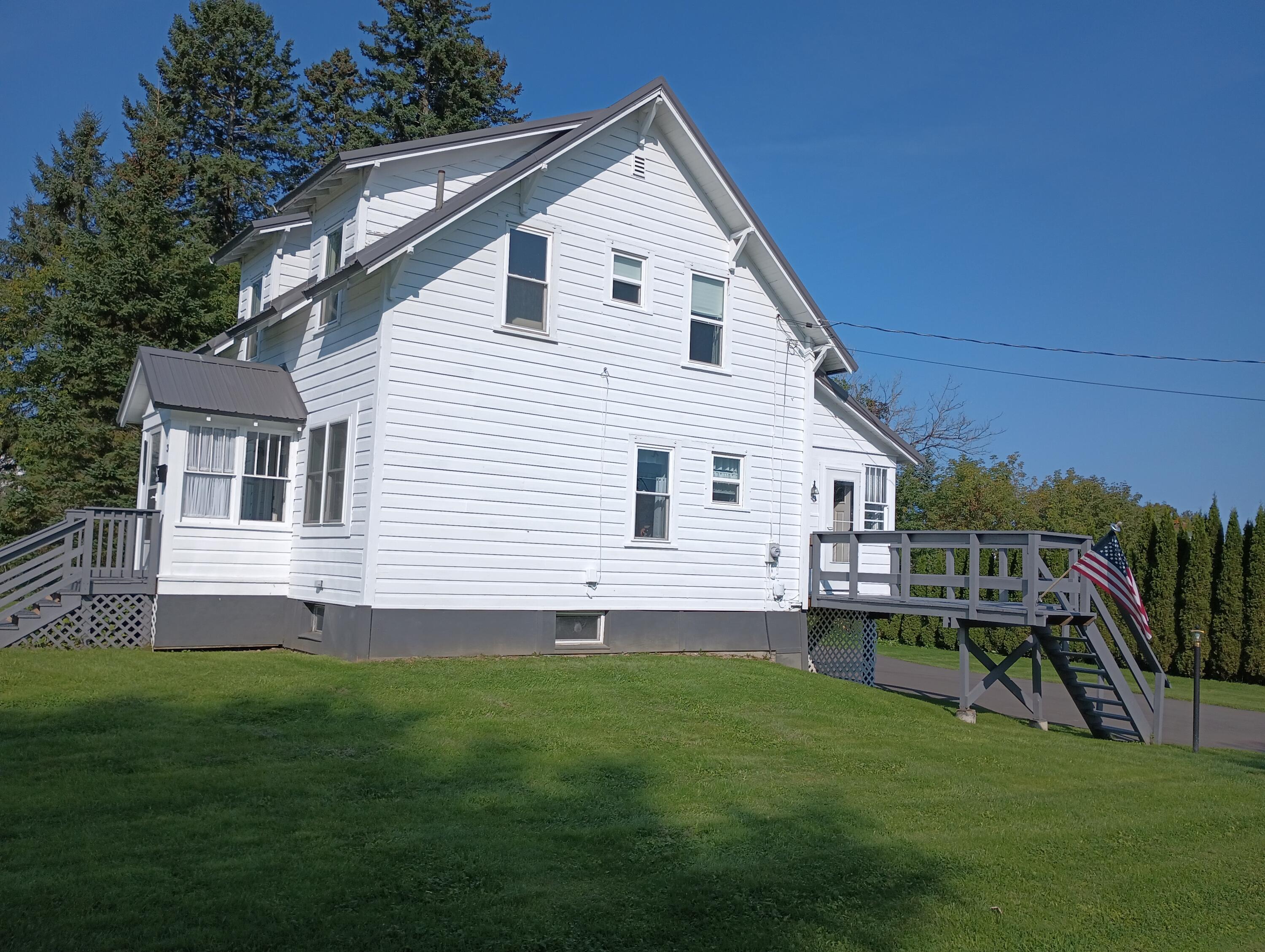 3 Hunt Street