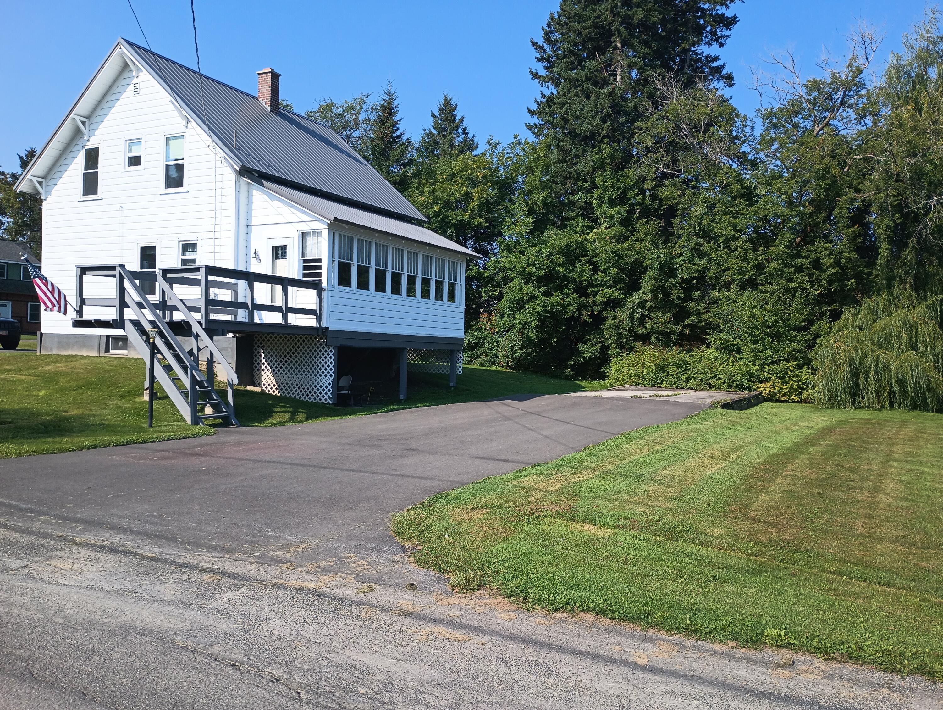 3 Hunt Street