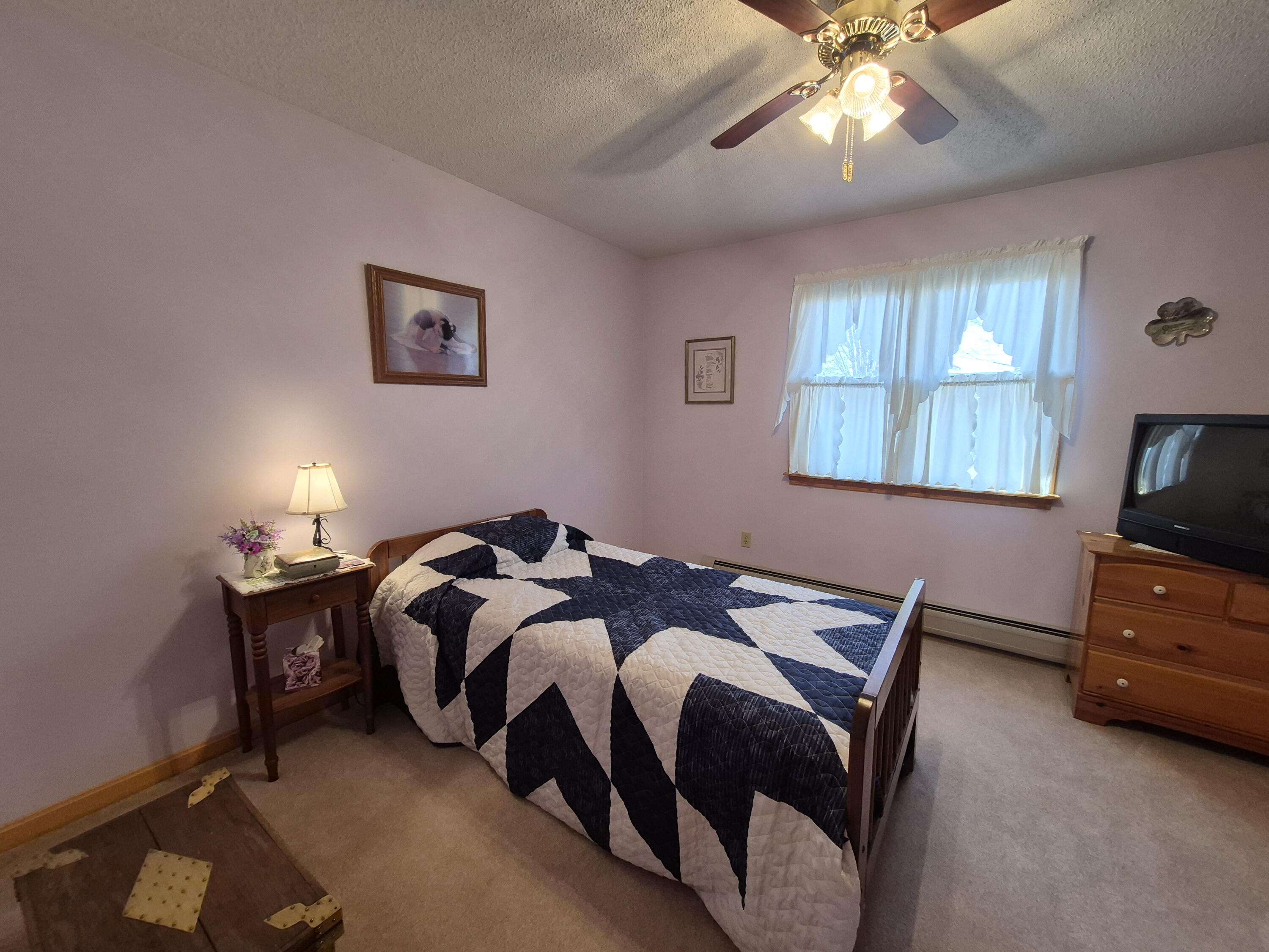 58 Meadow View Lane, 42