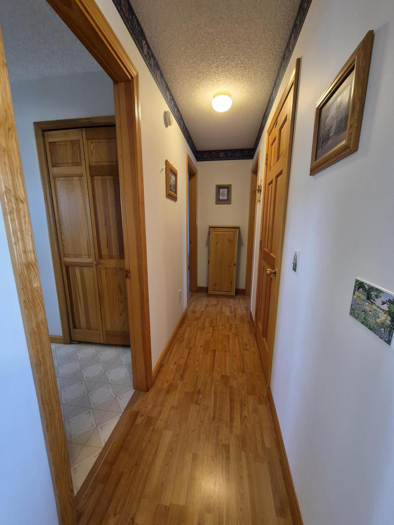 58 Meadow View Lane, 42