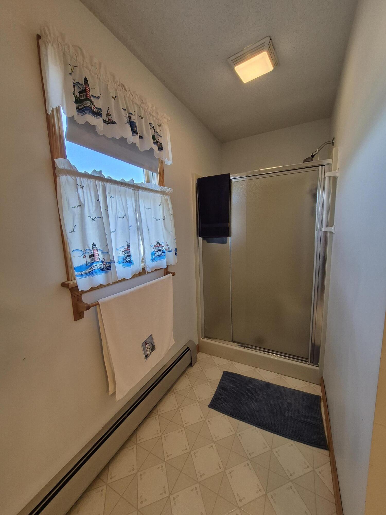 58 Meadow View Lane, 42