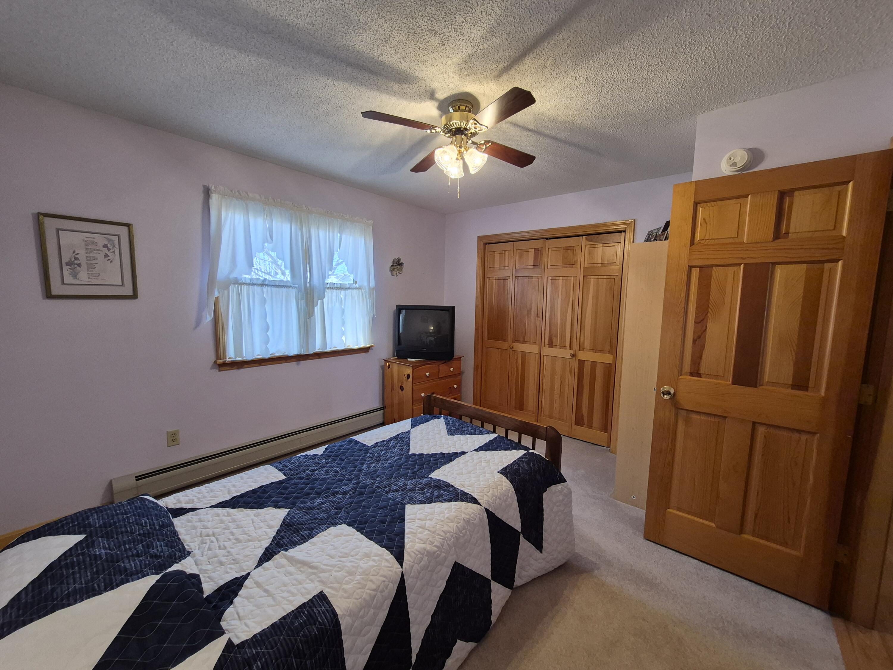 58 Meadow View Lane, 42