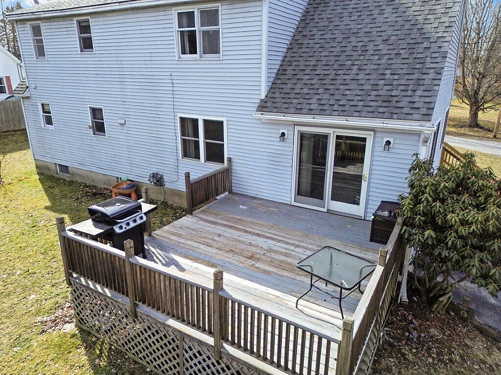 26 Summit Street