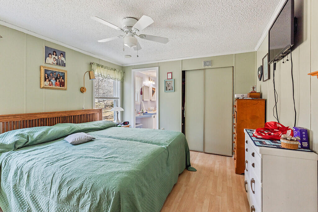 13 Robertson Drive