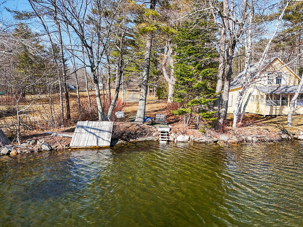13 Robertson Drive