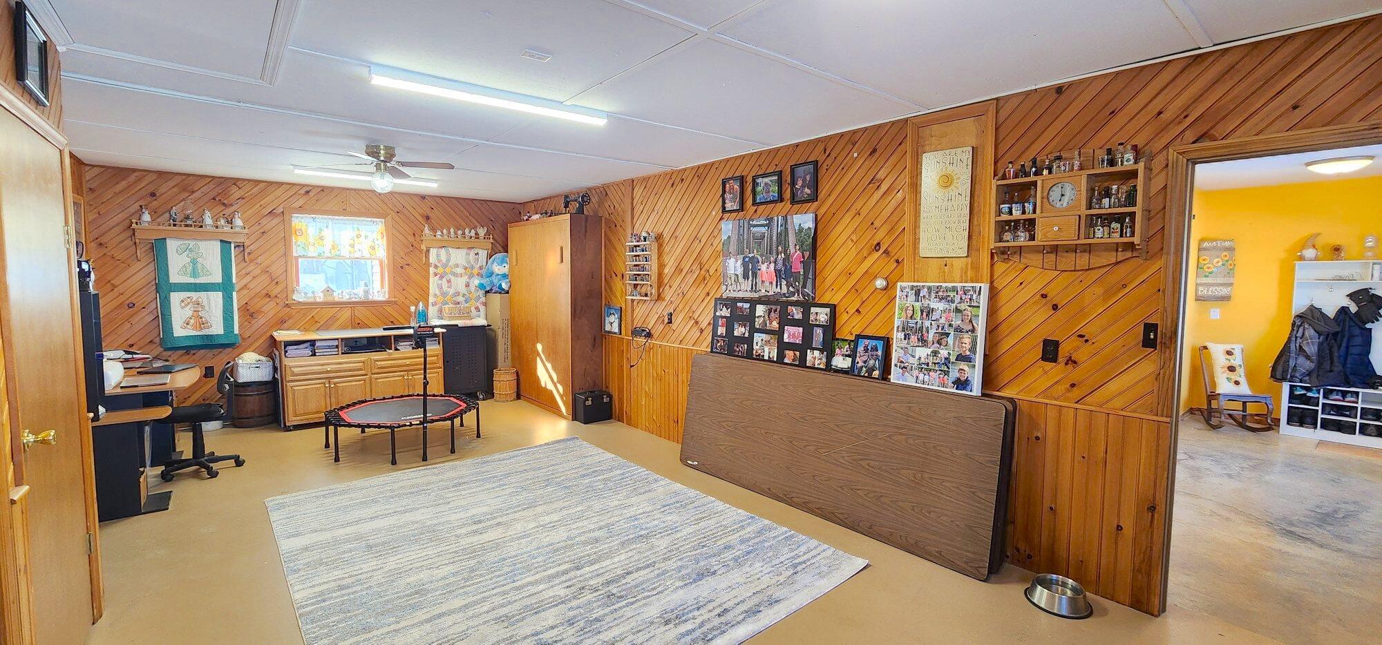 99 Howe Road