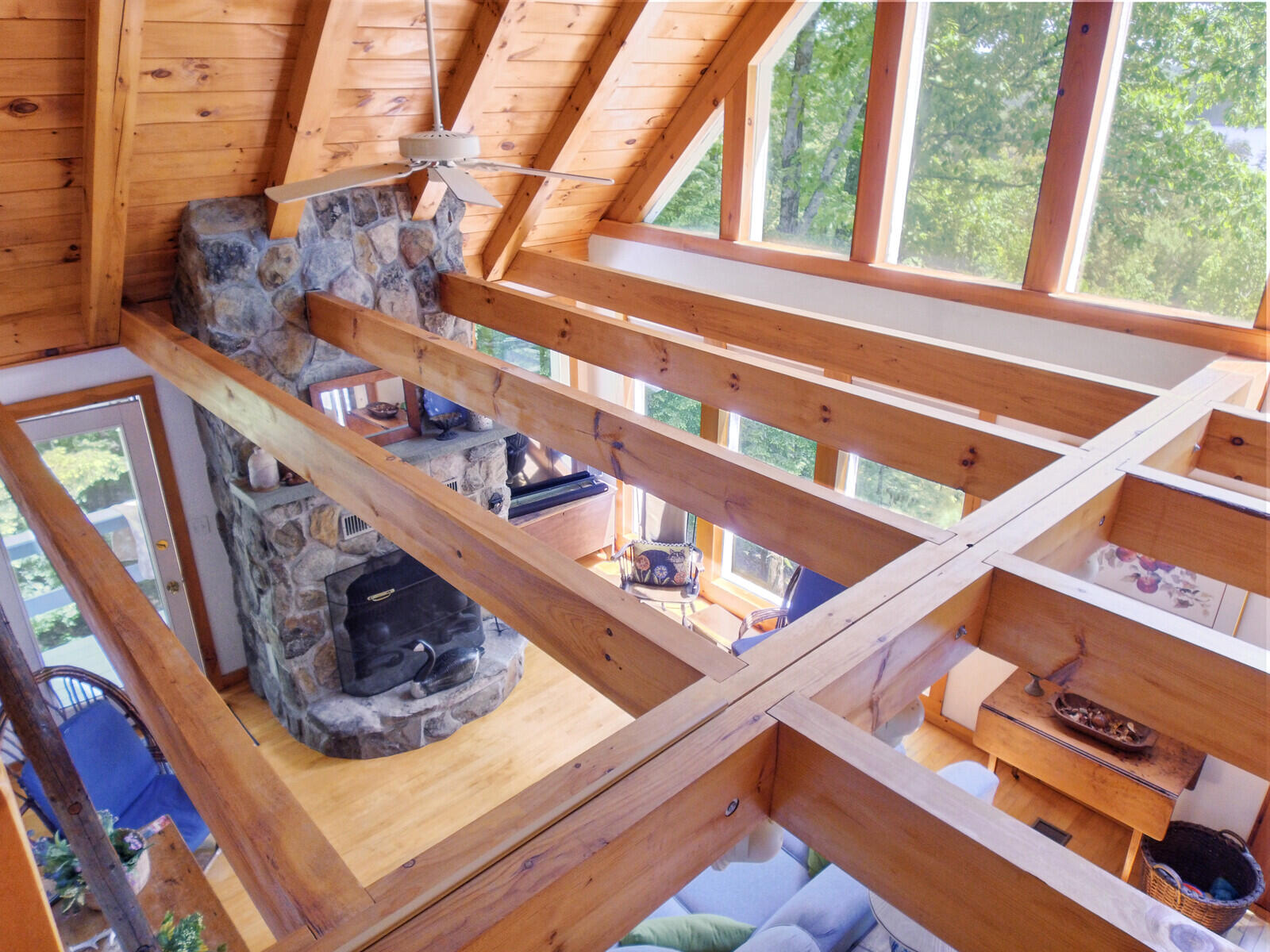 150 Porcupine Ridge Road