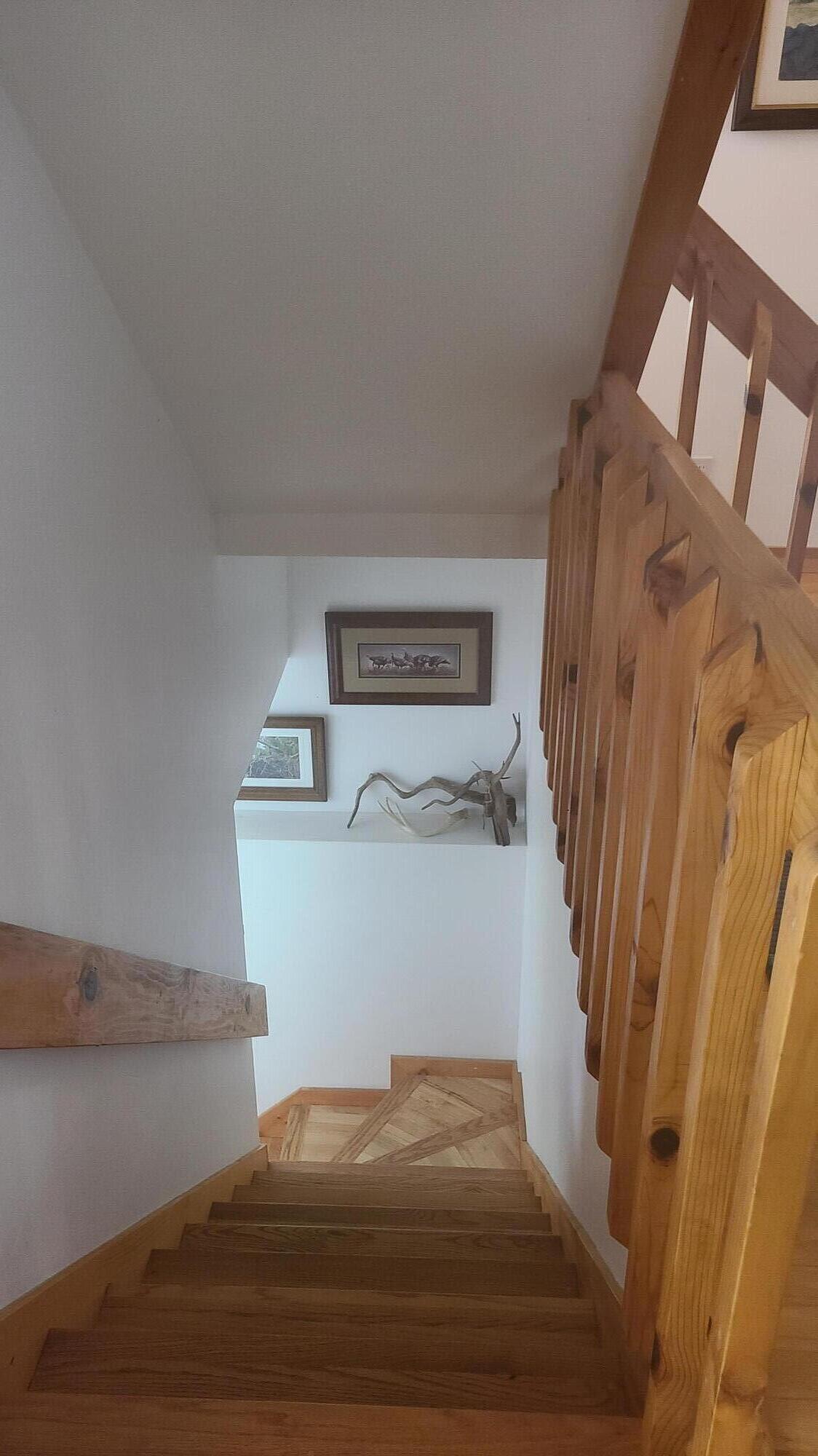 150 Porcupine Ridge Road