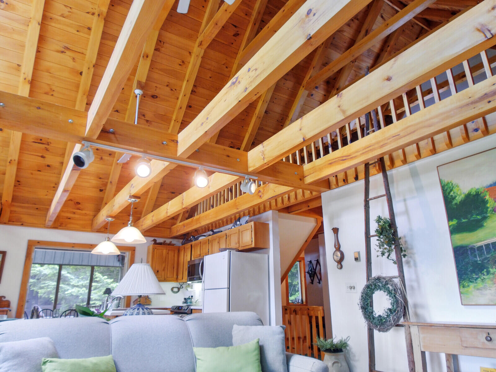 150 Porcupine Ridge Road