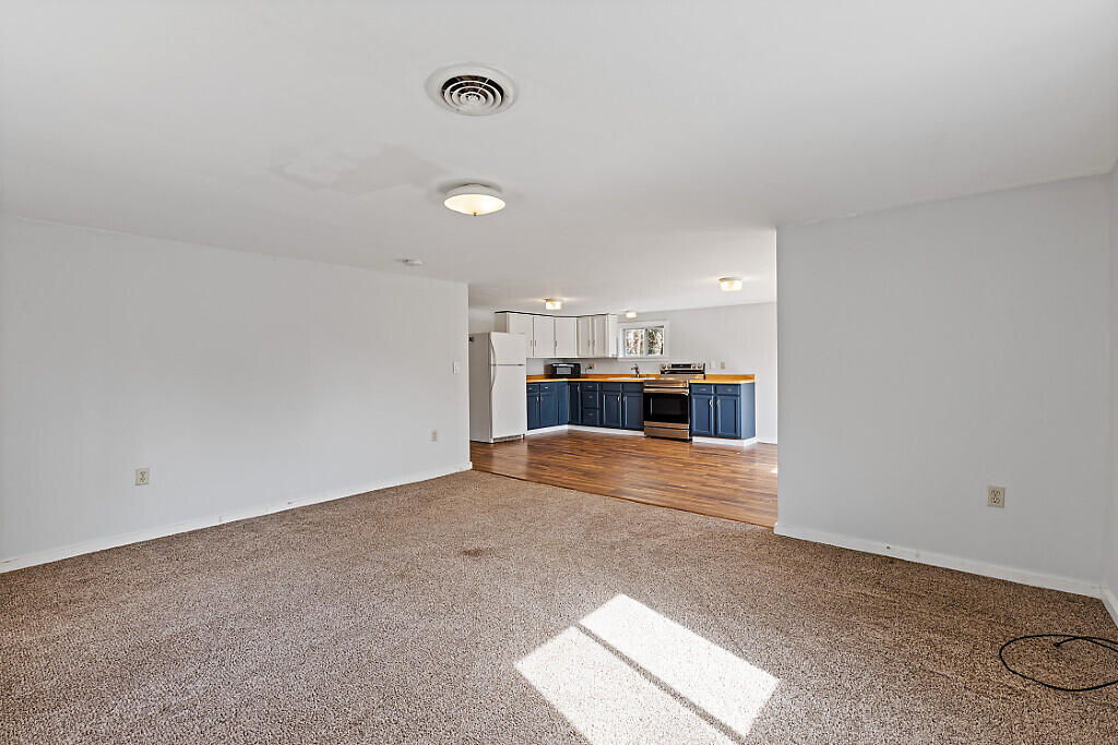 160 Weston Road