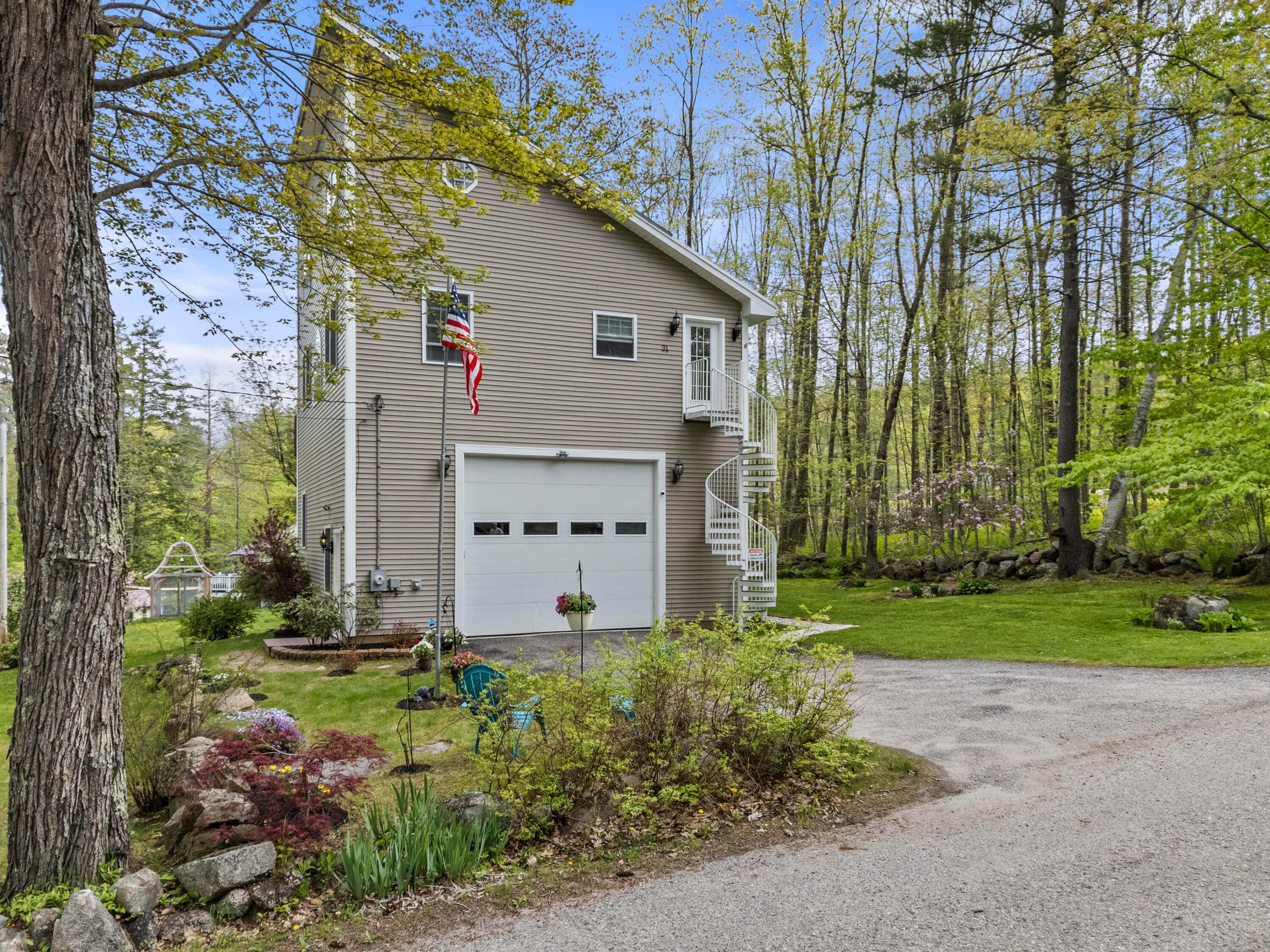 31 Vermont Avenue