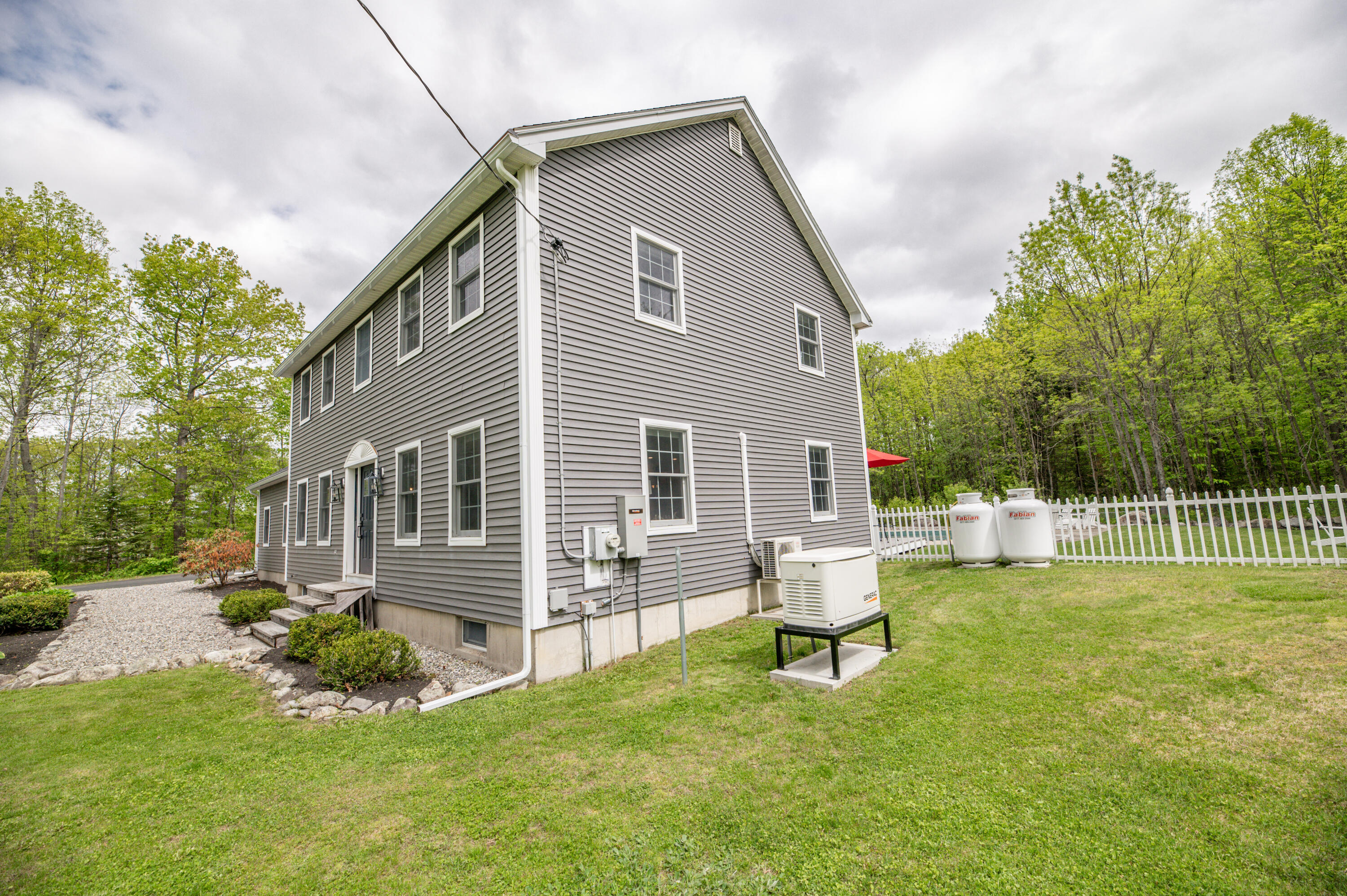 60 Sherwood Lane