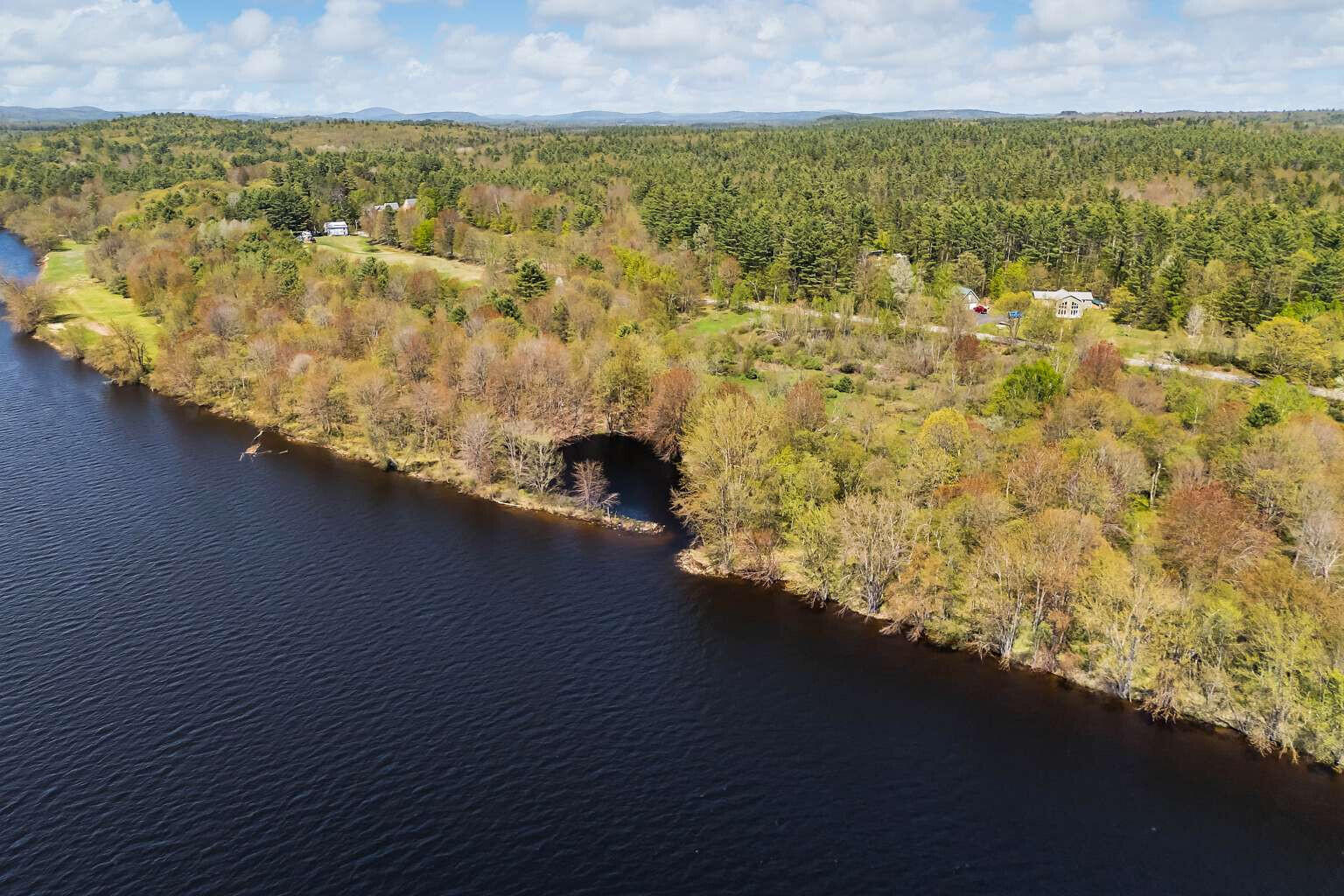 Lot B River Road