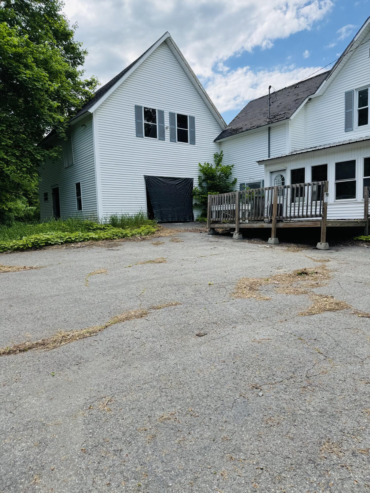 156 Railroad Street